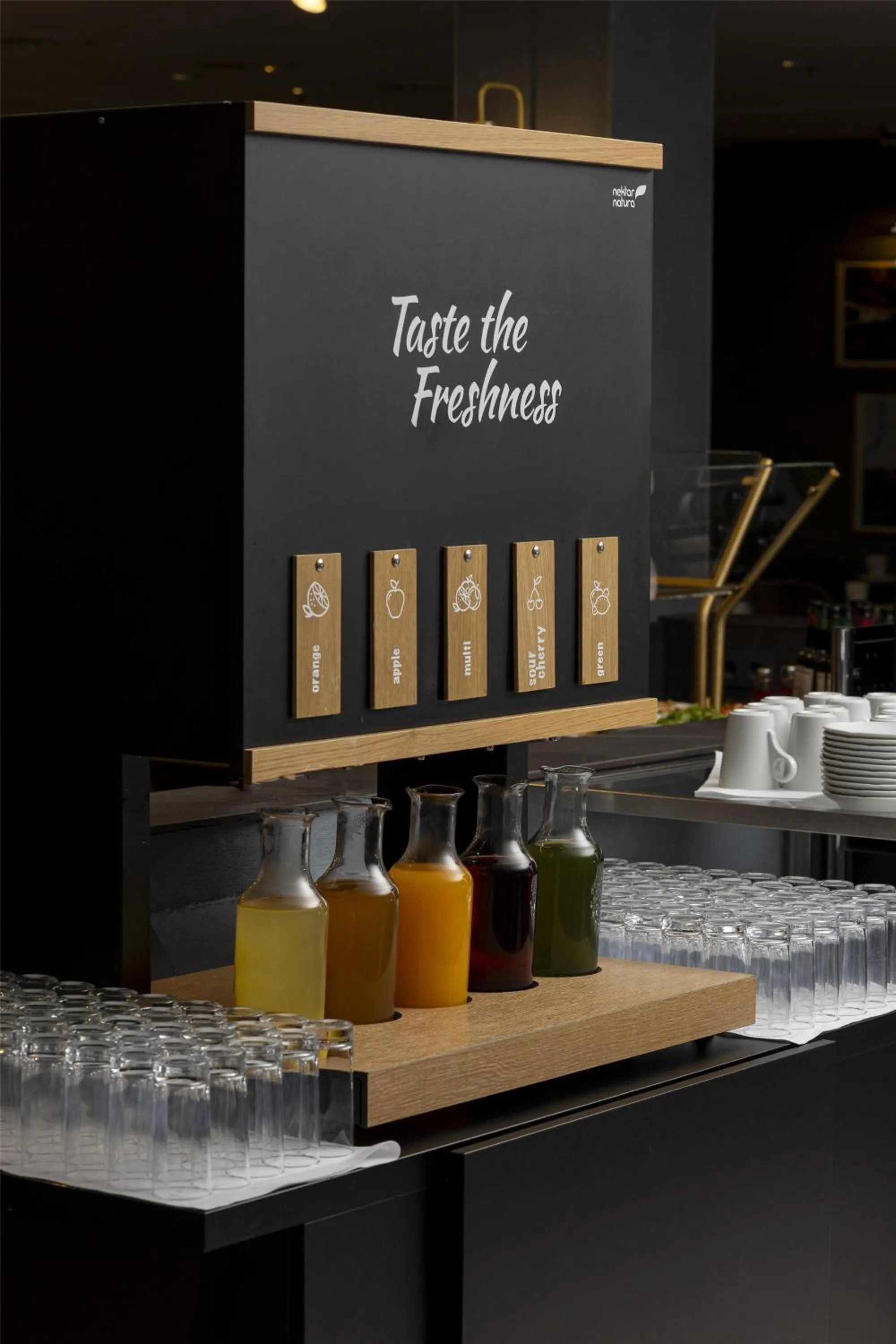 Dining area in Hilton Düsseldorf