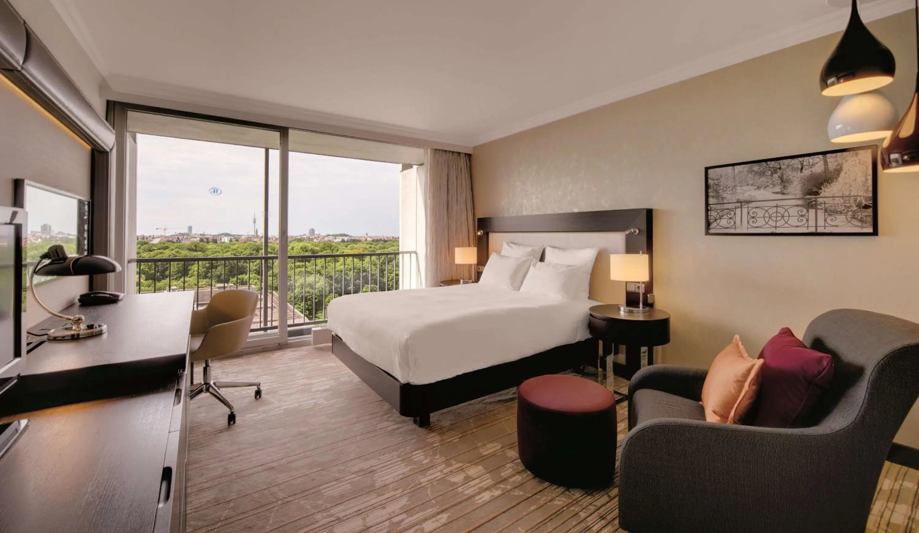 Bedroom in Hilton Munich Park