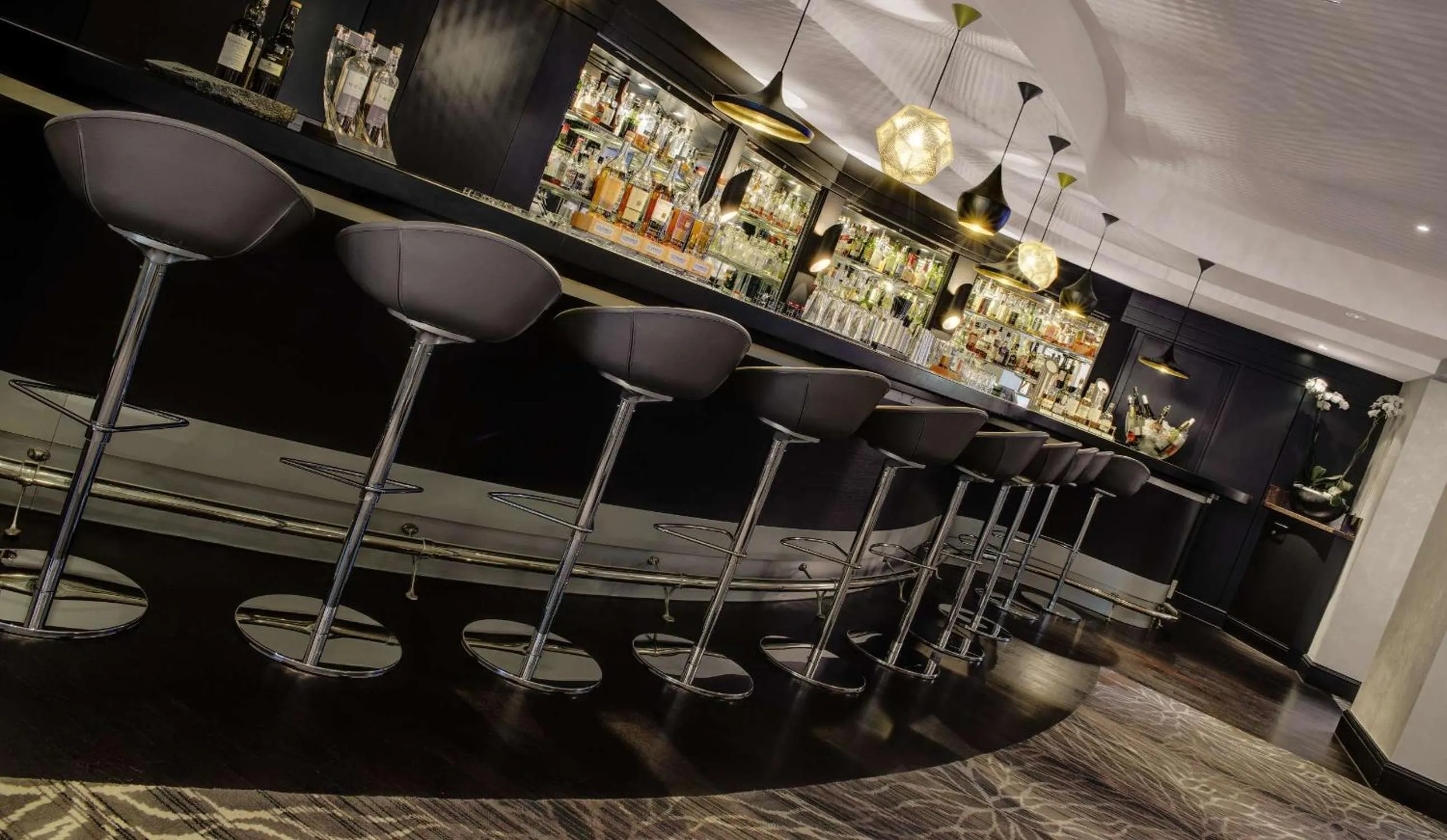 Lounge or bar in Hilton Munich Park