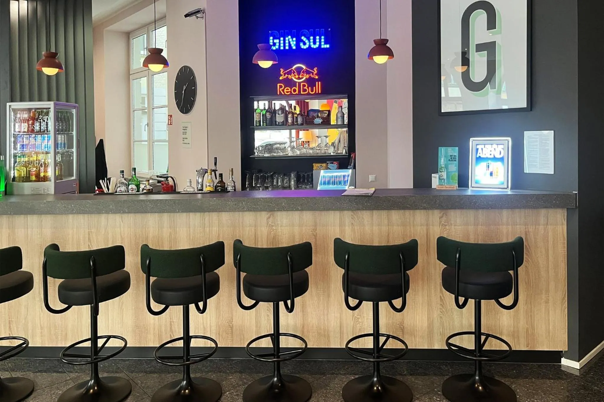Lounge or bar in Garner Hotel Berlin - Checkpoint Charlie by IHG