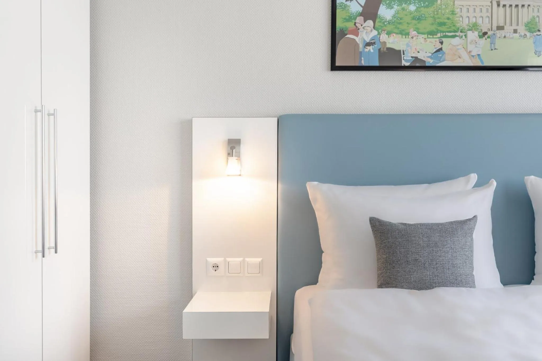 Photo of the whole room, Bed in Garner Hotel Berlin - Checkpoint Charlie by IHG