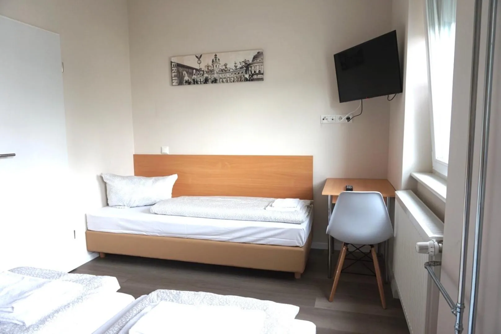 Photo of the whole room, Bed in Apartment Hotel Wittenau