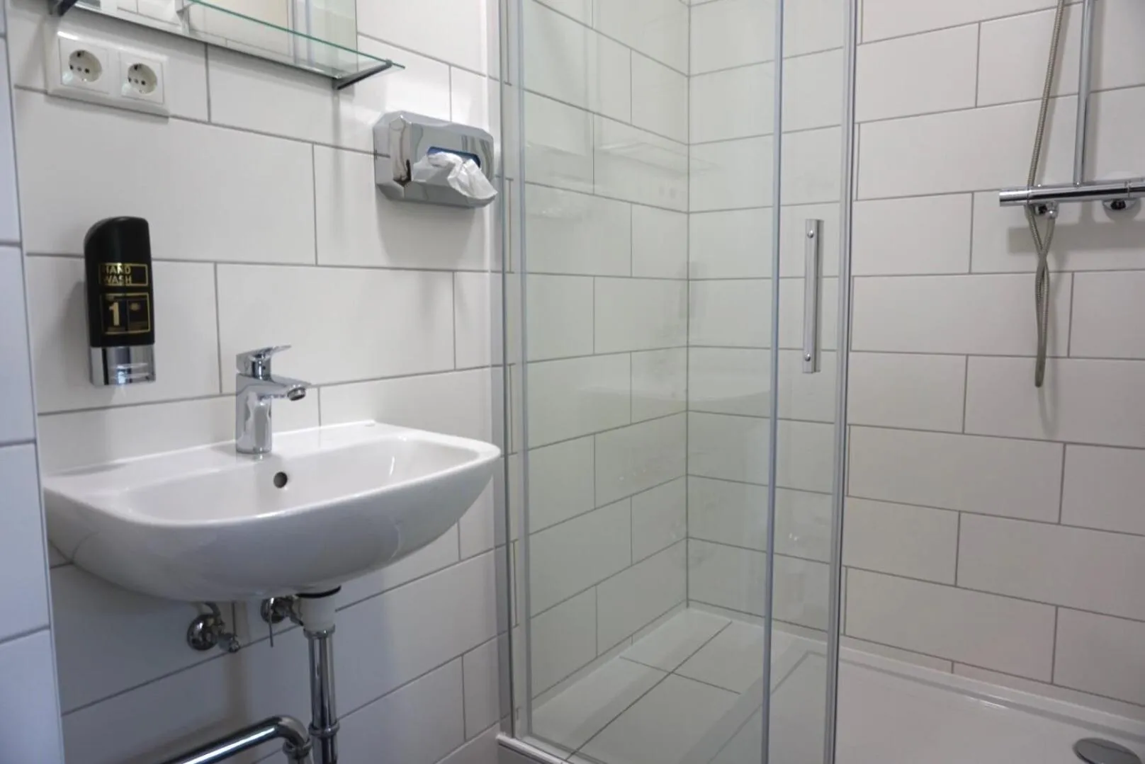 Shower in Apartment Hotel Wittenau