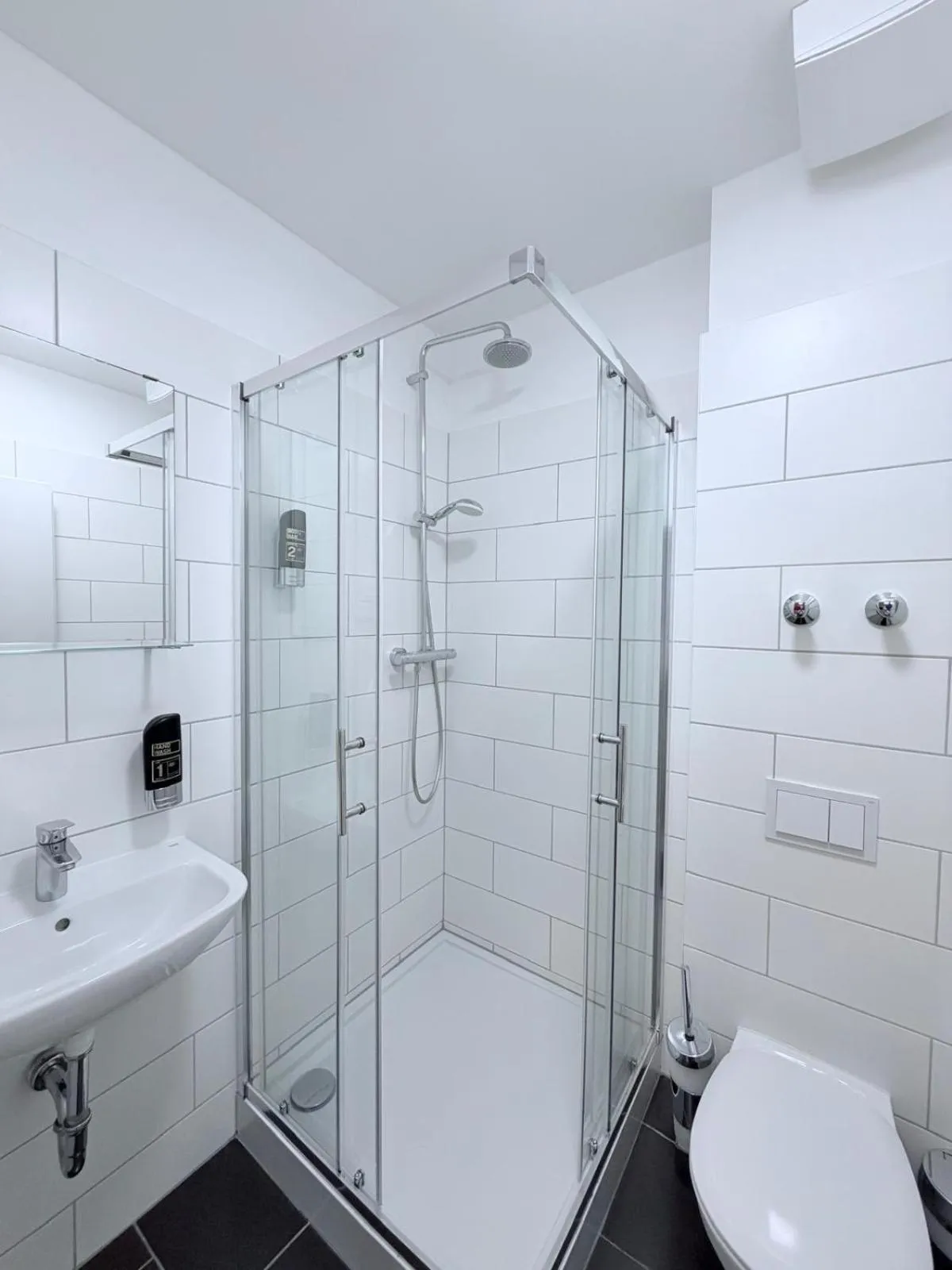 Bathroom in Apartment Hotel Wittenau