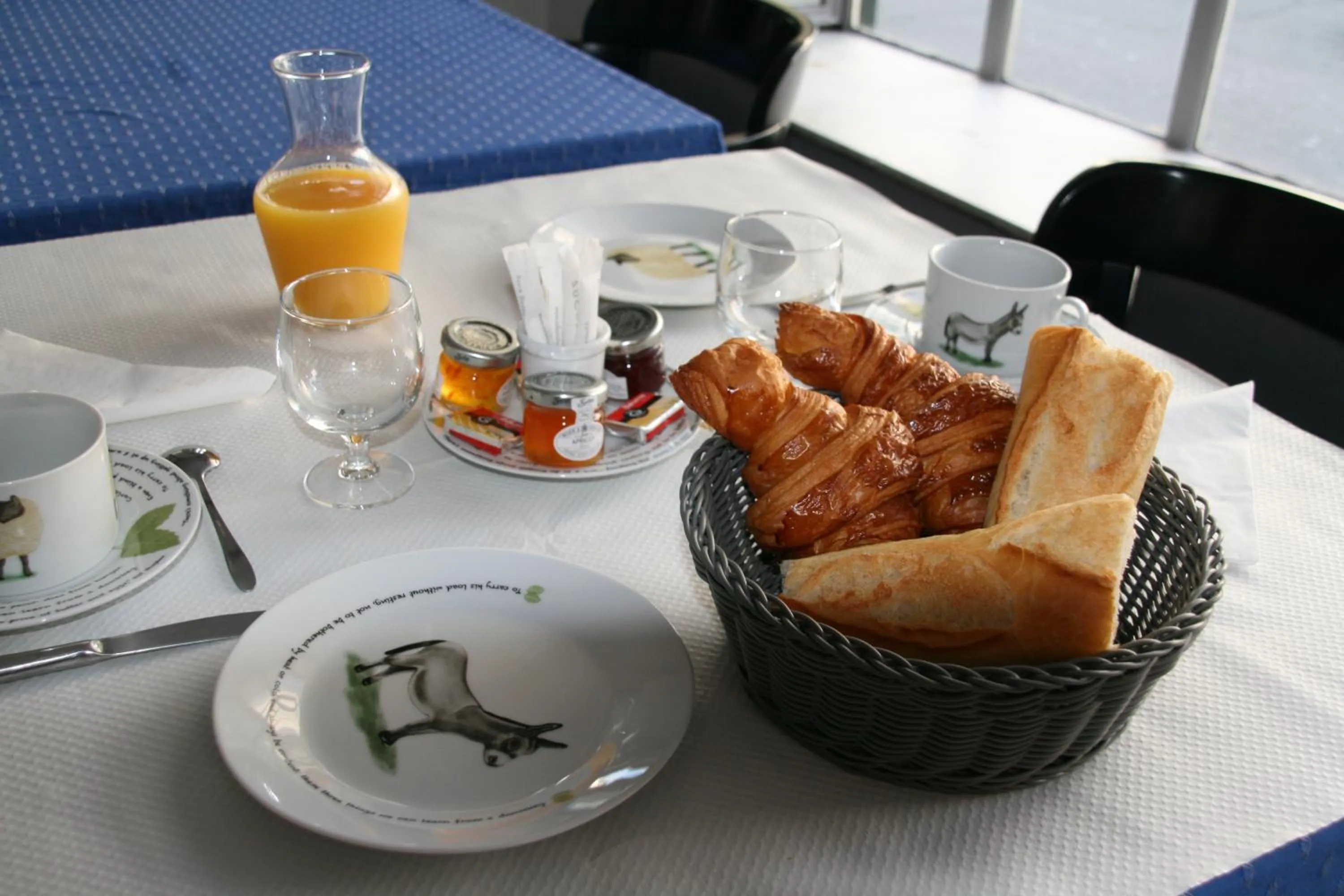 Breakfast in La Maison Normande