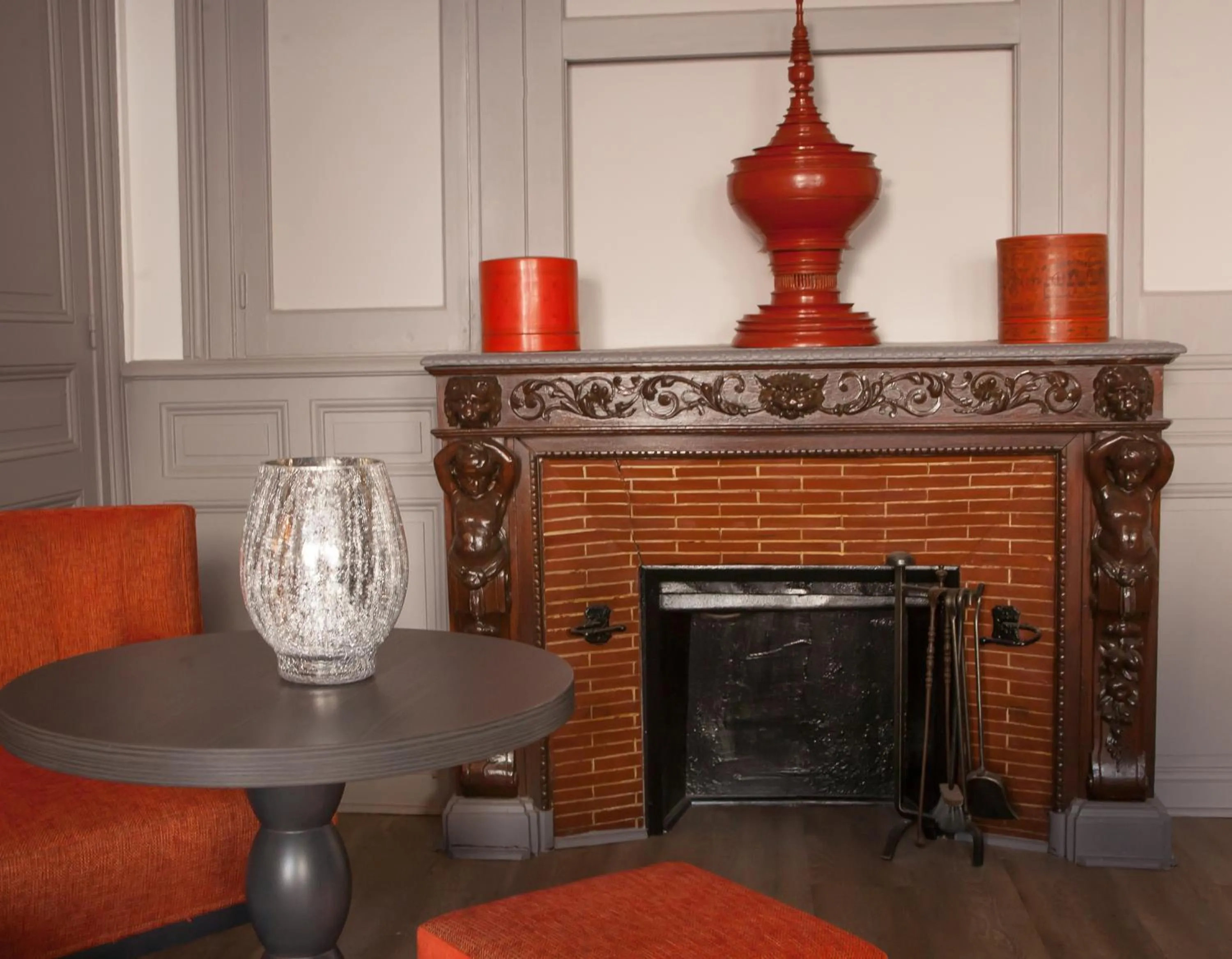 Decorative detail in La Maison Normande