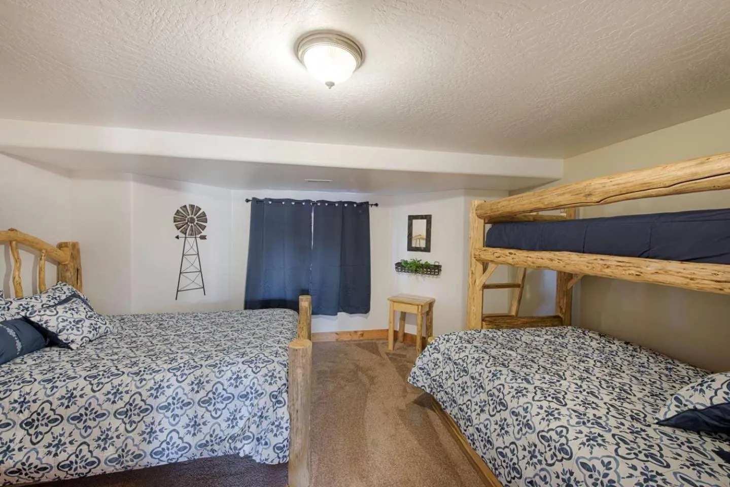 Bed in Broken Ridge Ranch by Casago McCall - Donerightmanagement