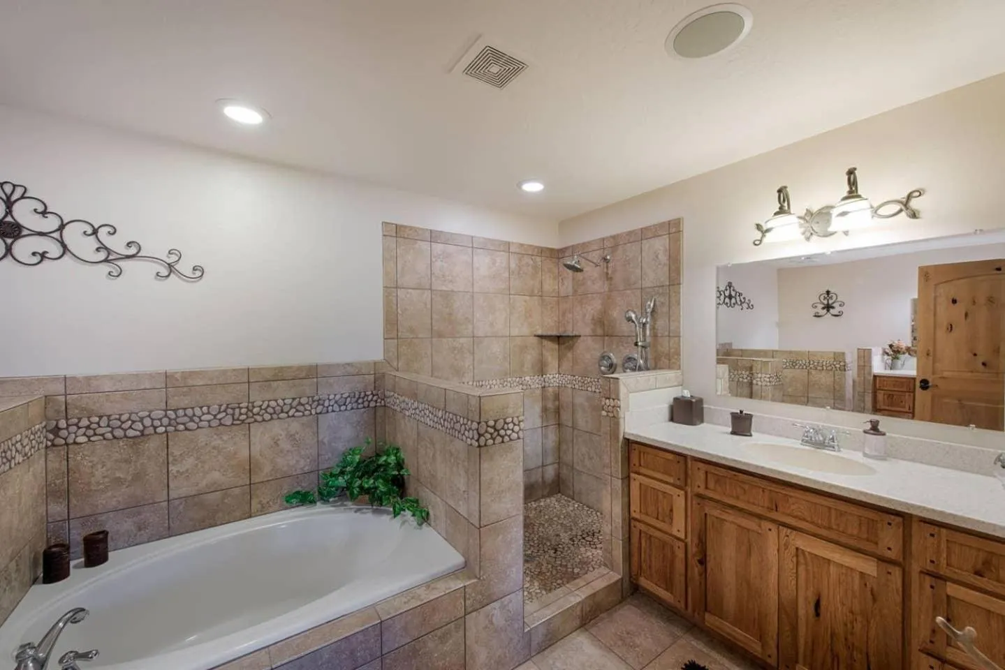 Bathroom in Broken Ridge Ranch by Casago McCall - Donerightmanagement