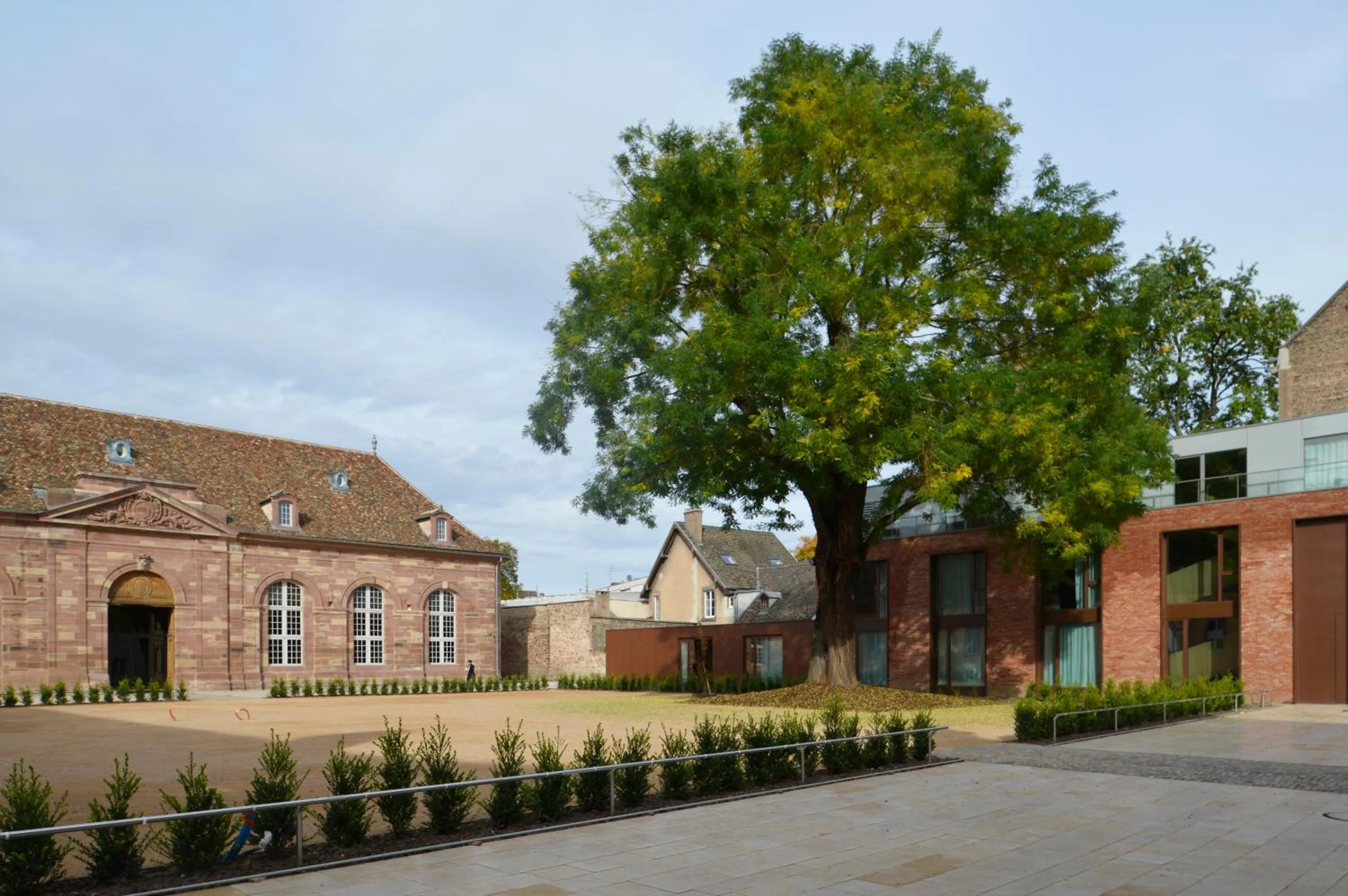 Facade/entrance in Hotel Les Haras