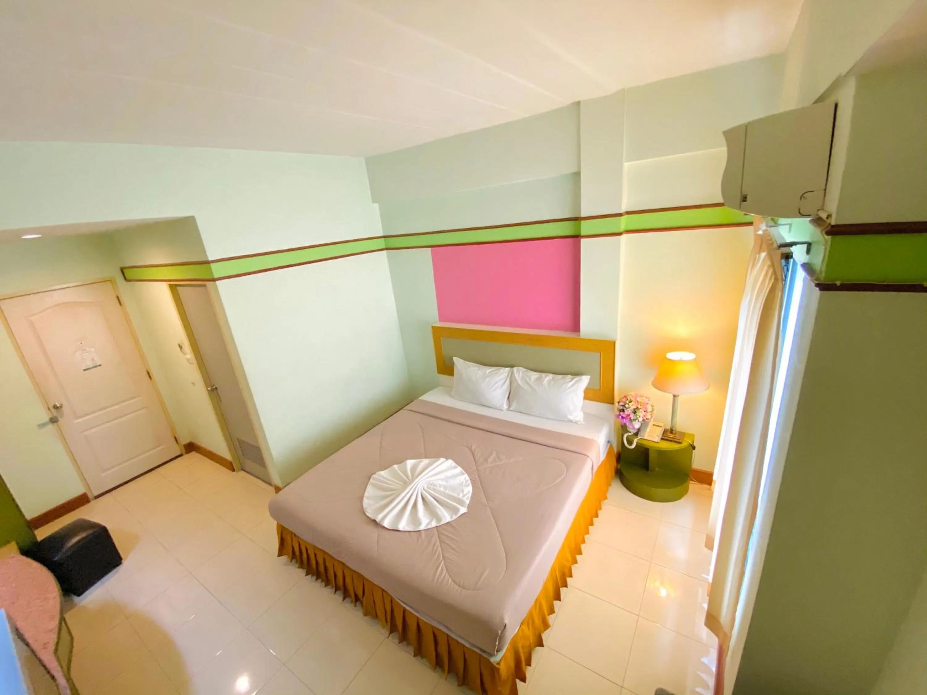 Bed in Polkadot Hostel