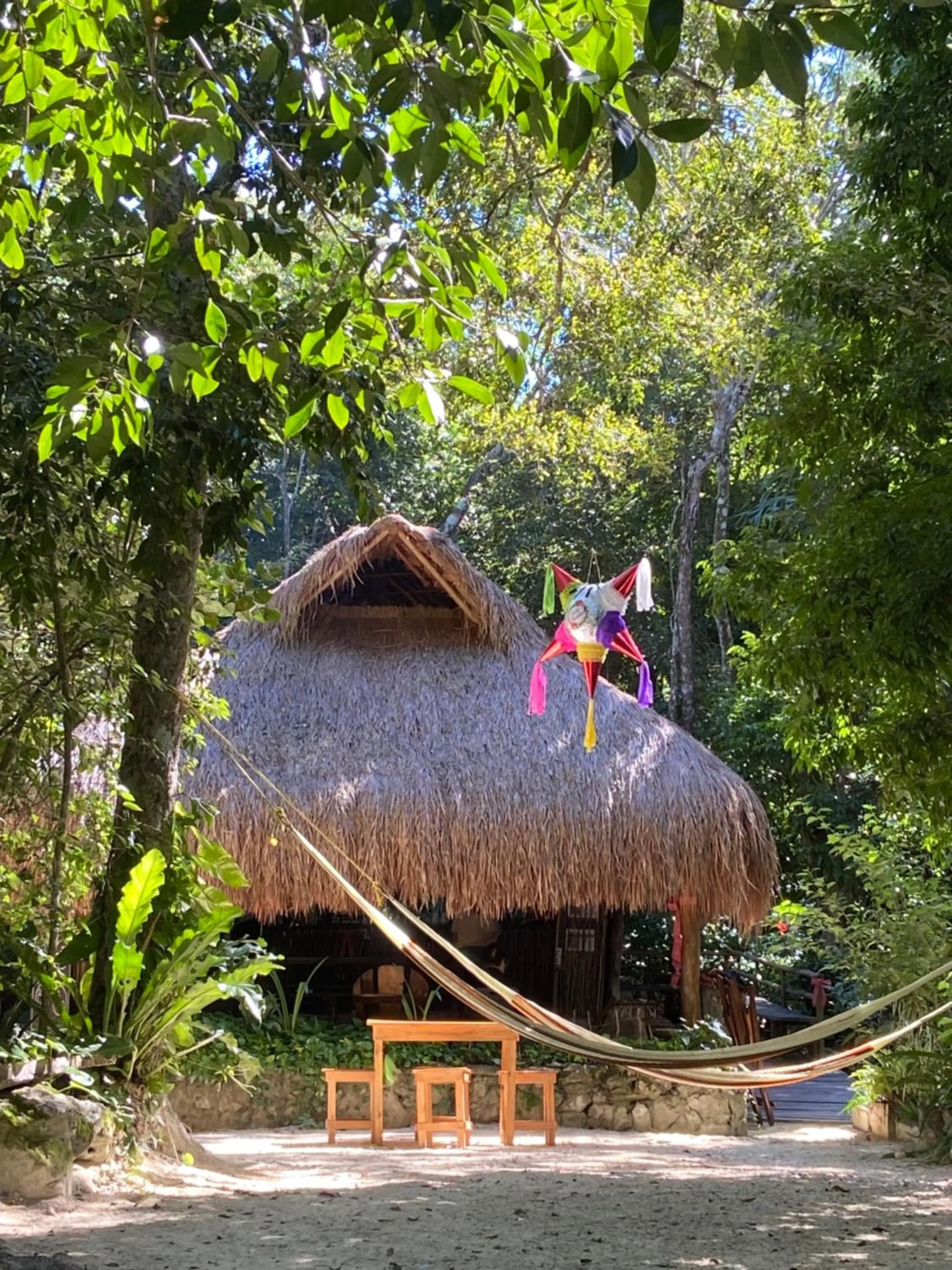 Restaurant/places to eat in Glamping Mama Loo mm