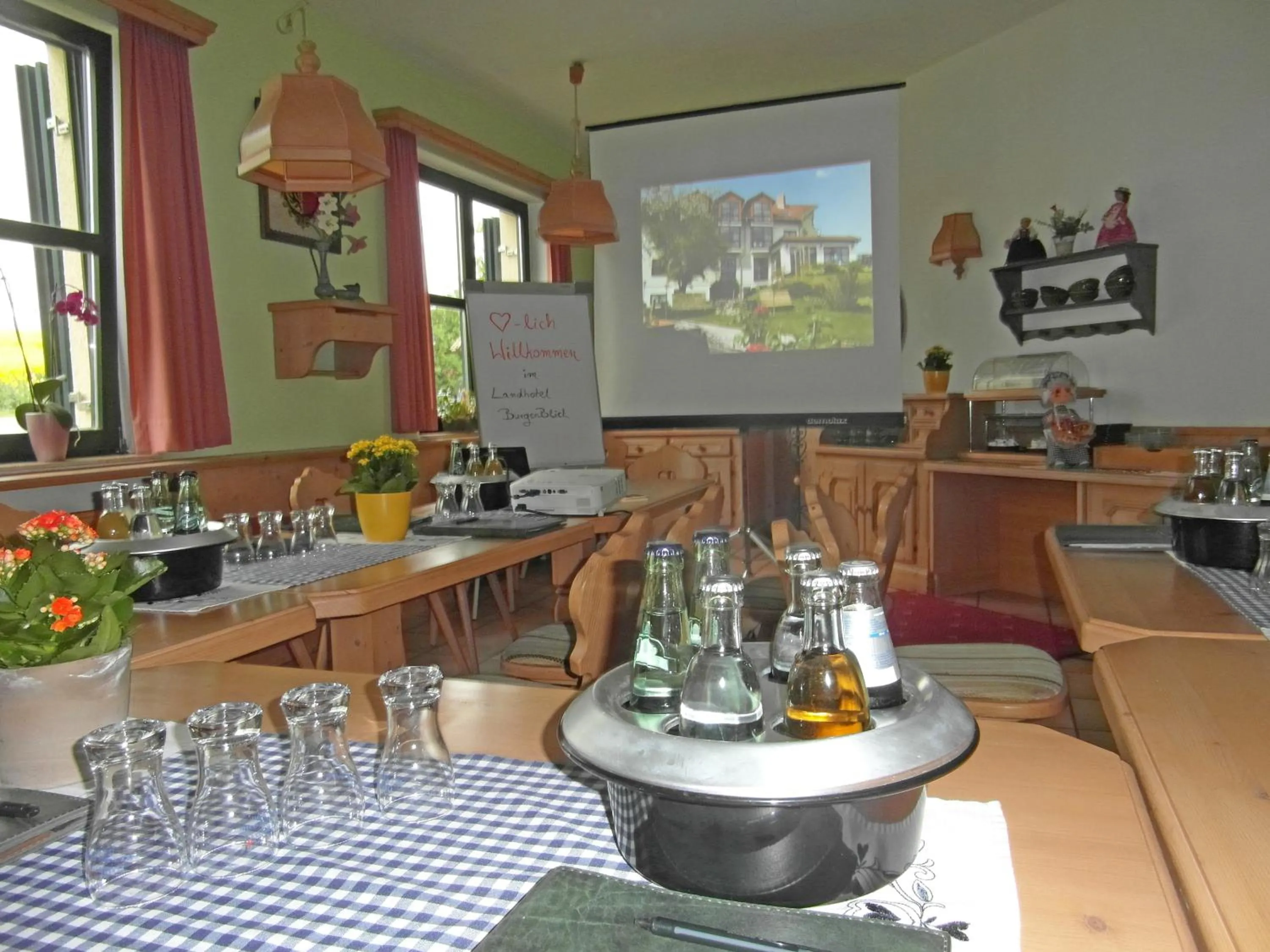 Day in Landhotel BurgenBlick Garni & Tagungshotel