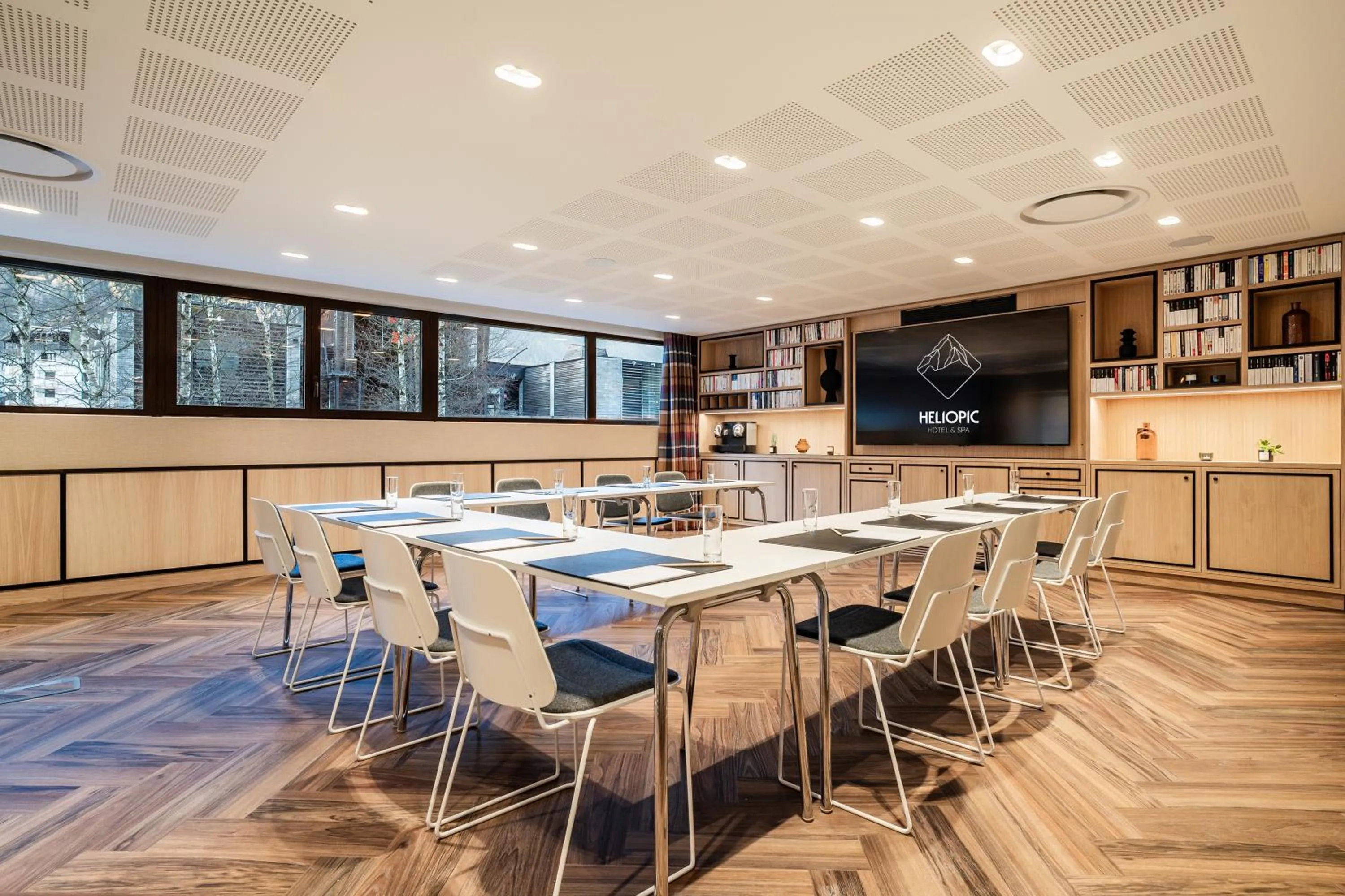 Meeting/conference room in Heliopic Hotel & Spa