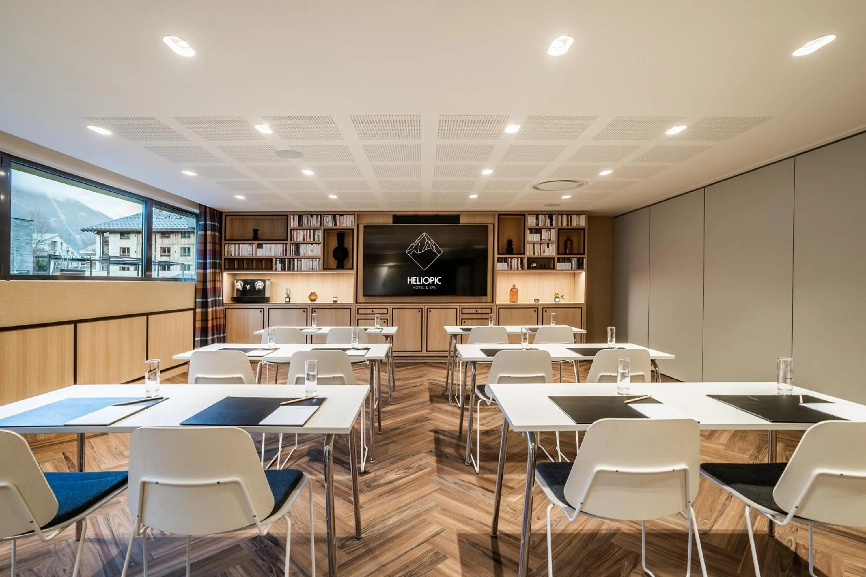 Meeting/conference room in Heliopic Hotel & Spa