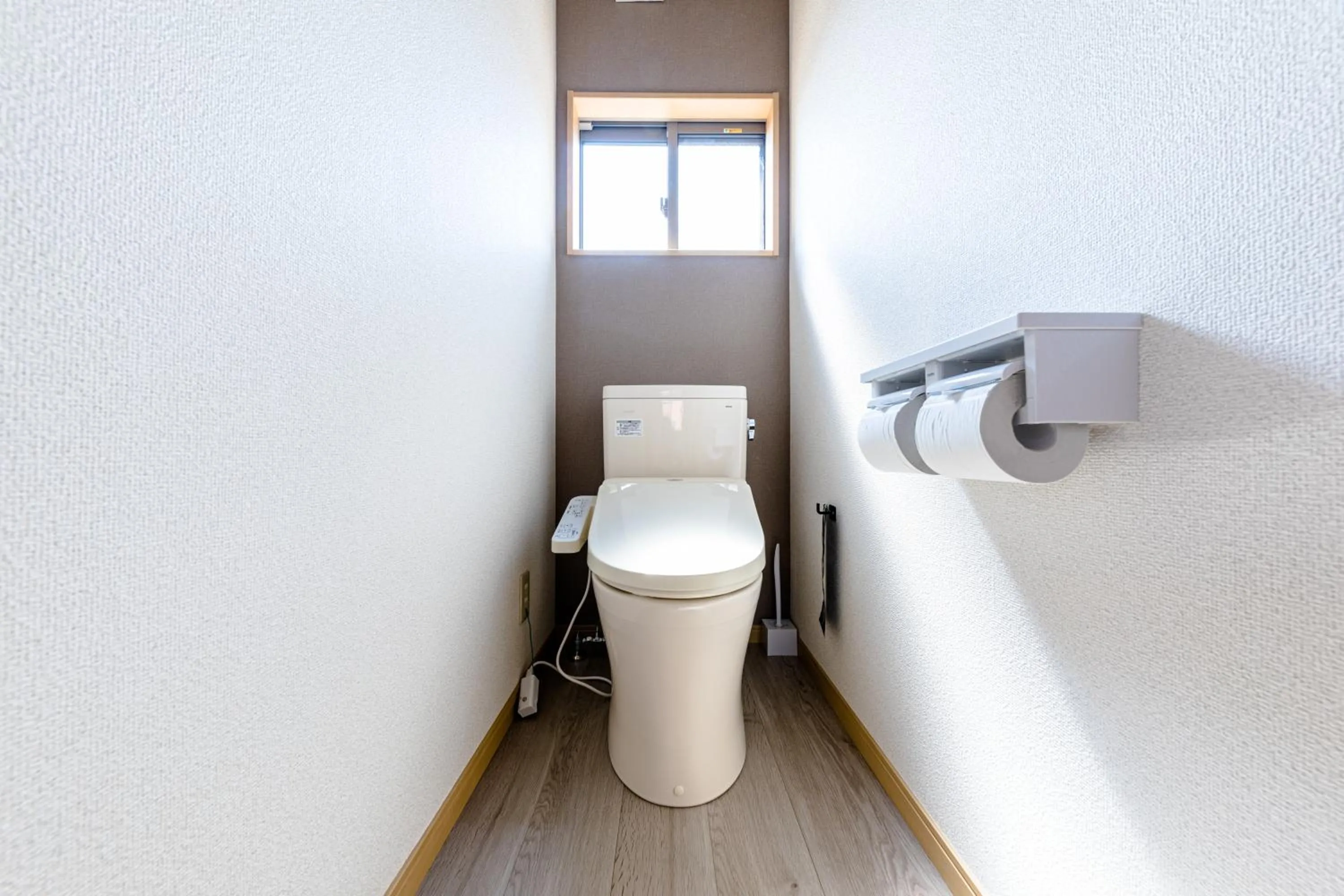 Toilet in Furaku-Dog