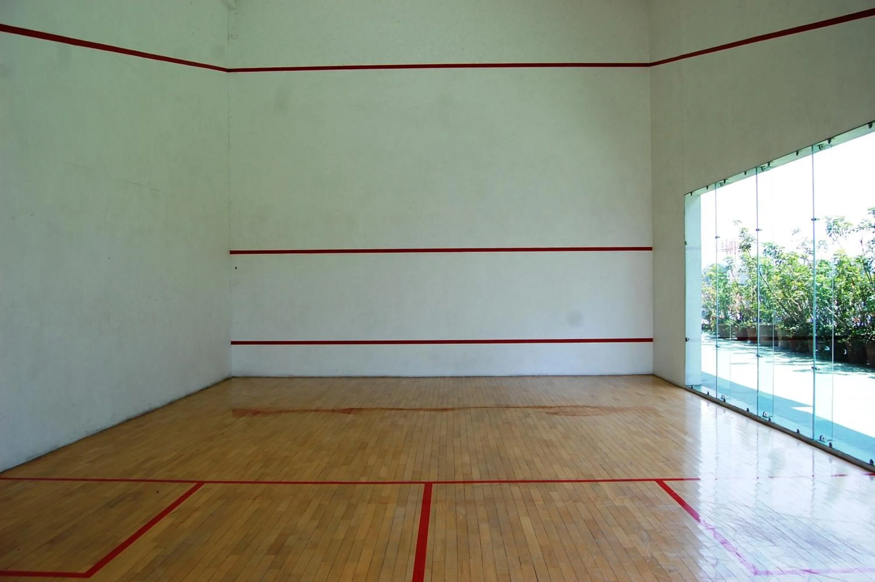 Squash in Tikal Futura Hotel & Convention Center