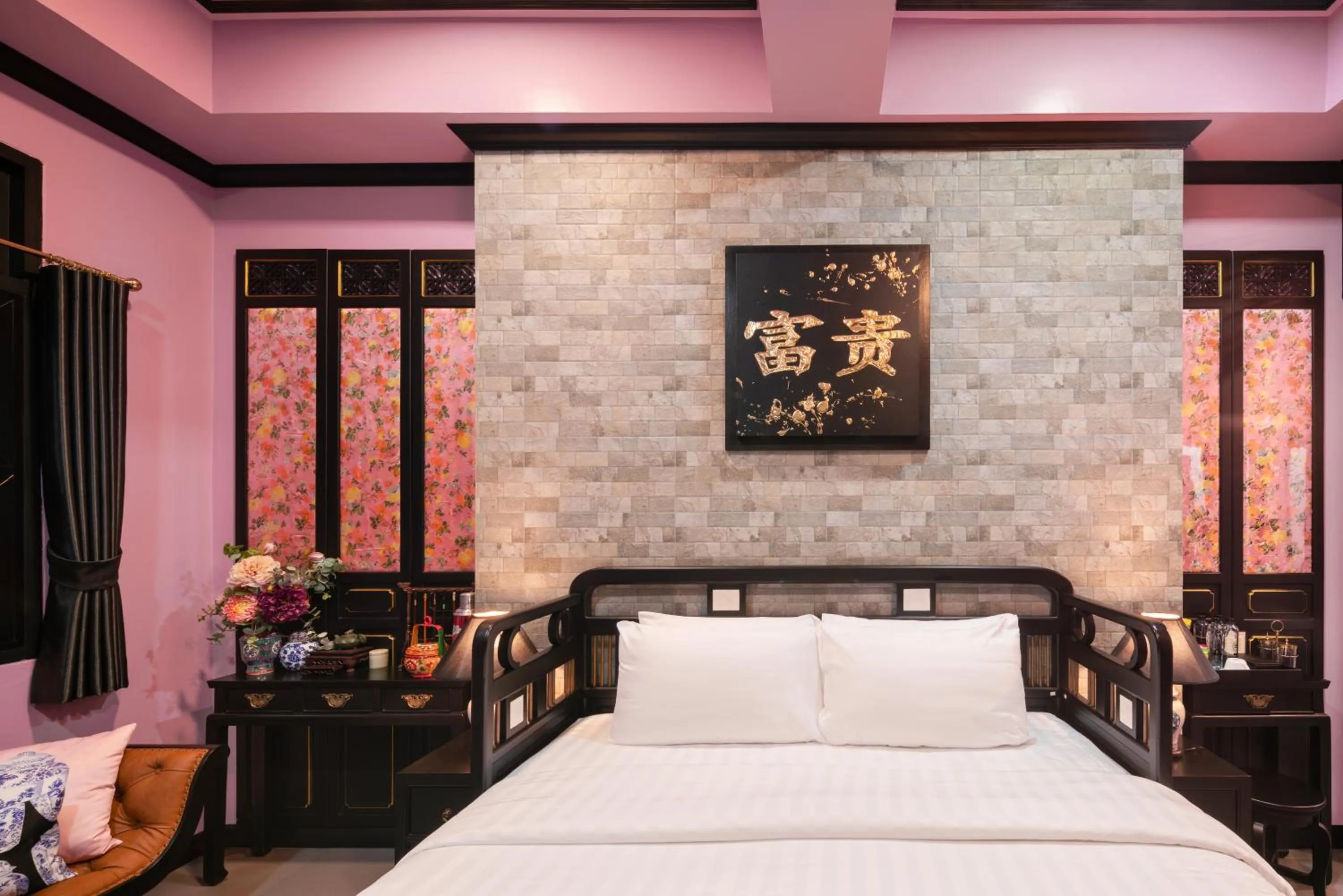 Bed in DE Phanakron Boutique Hotel