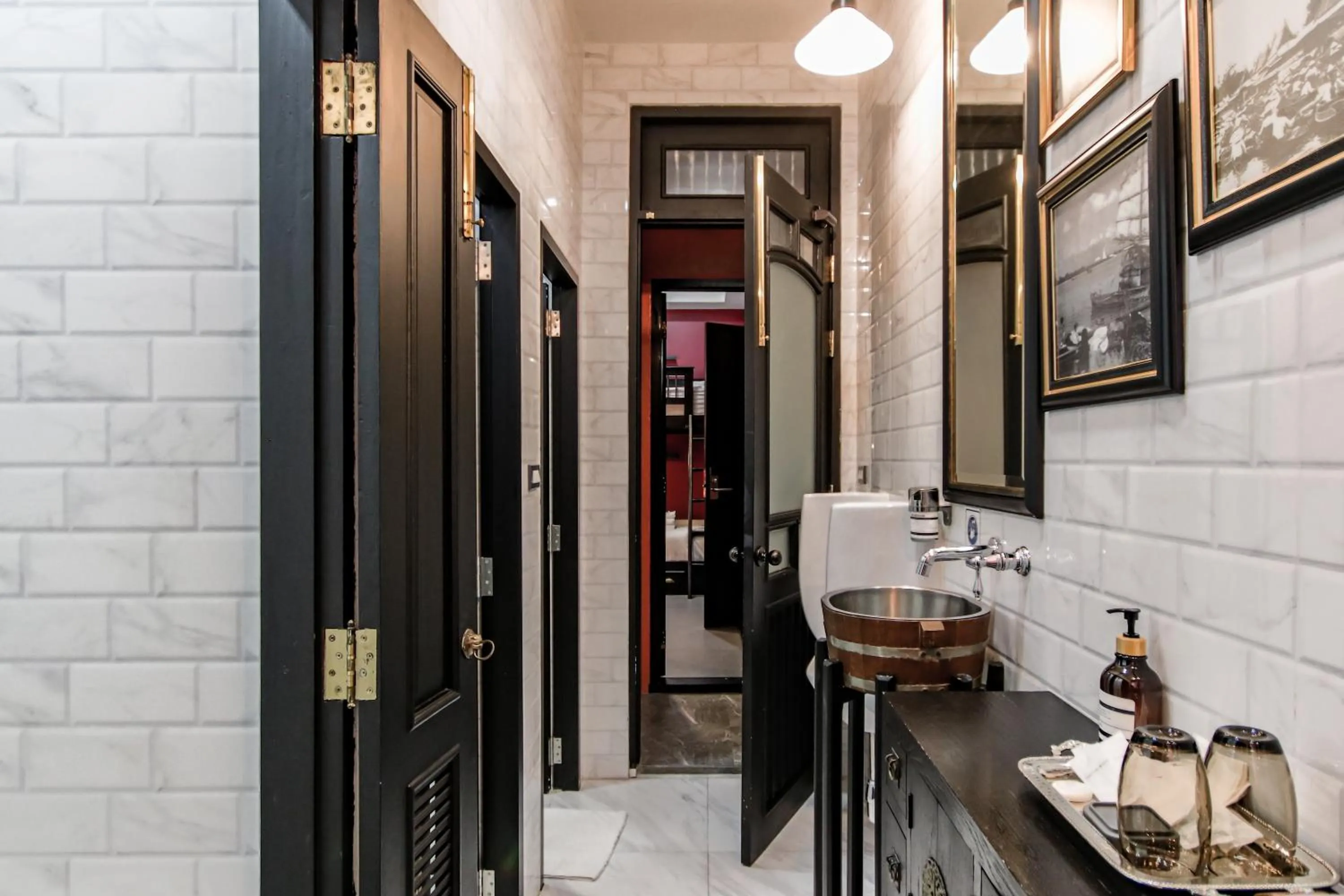 Bathroom in DE Phanakron Boutique Hotel