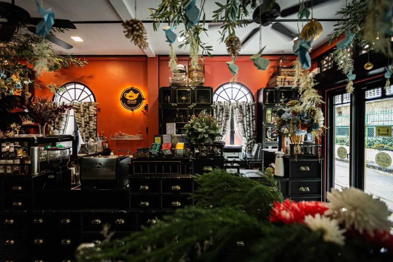 Restaurant/places to eat in DE Phanakron Boutique Hotel