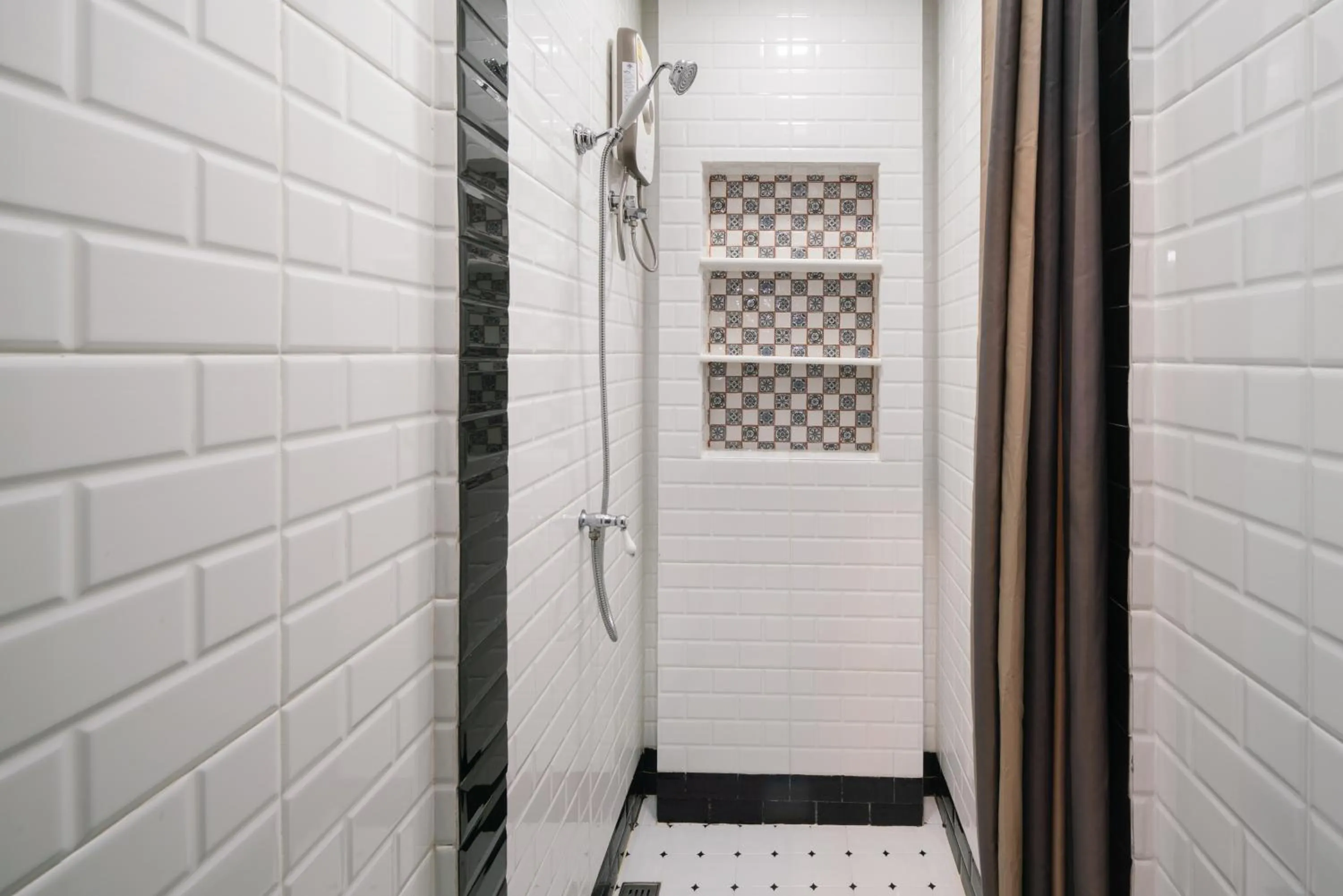 Bathroom in DE Phanakron Boutique Hotel