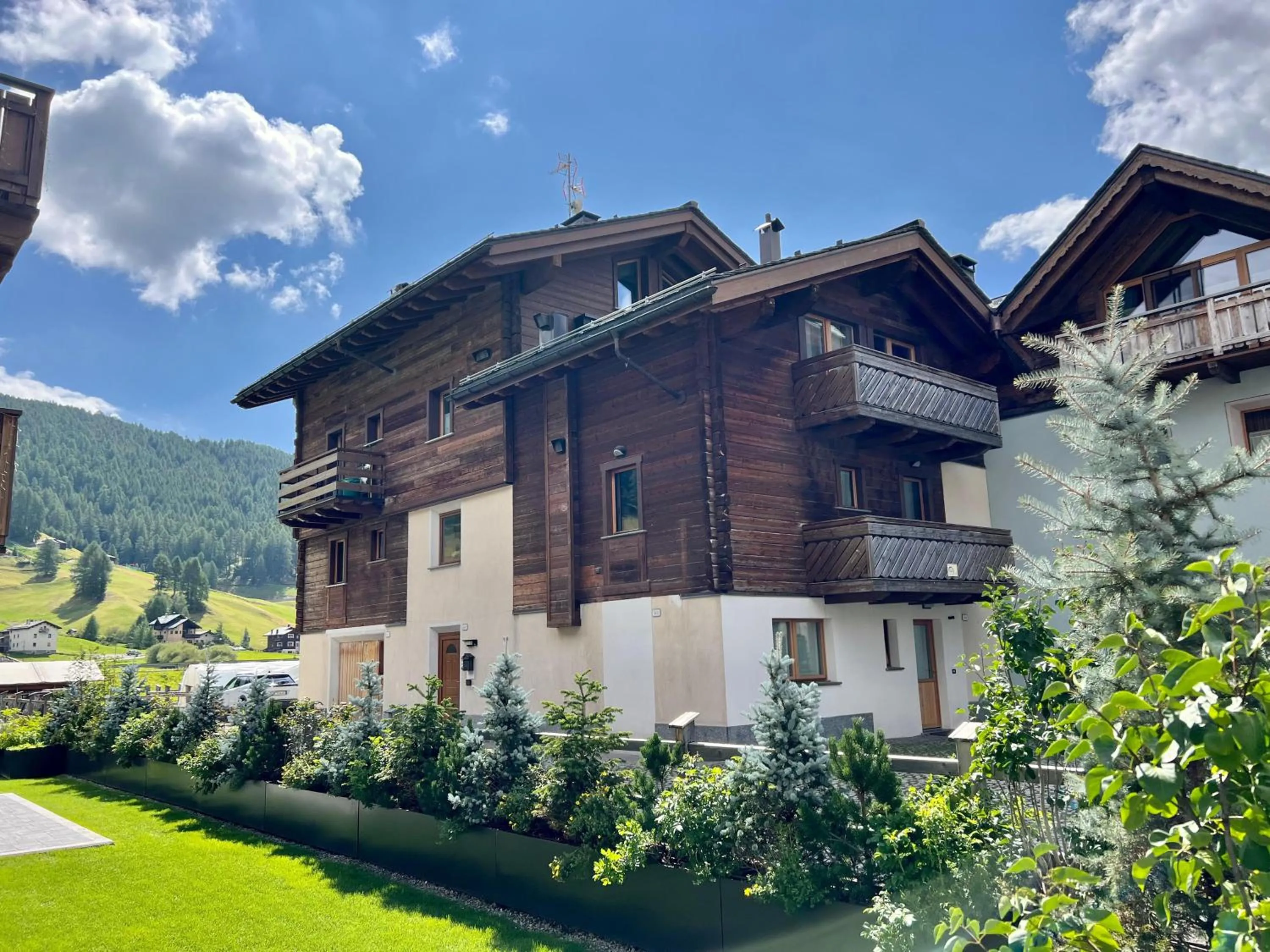 Casa Severina