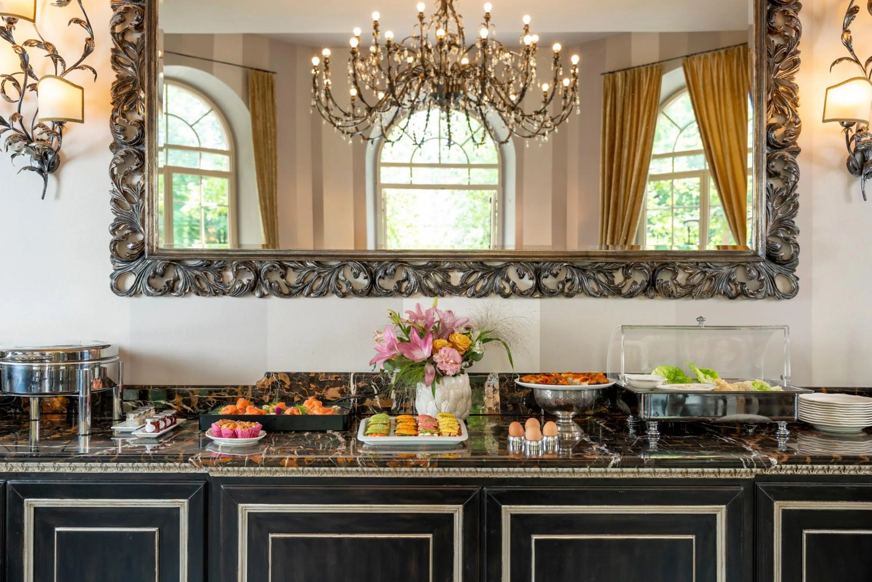 Food and drinks in Grand Hotel di Parma - UNA Esperienze