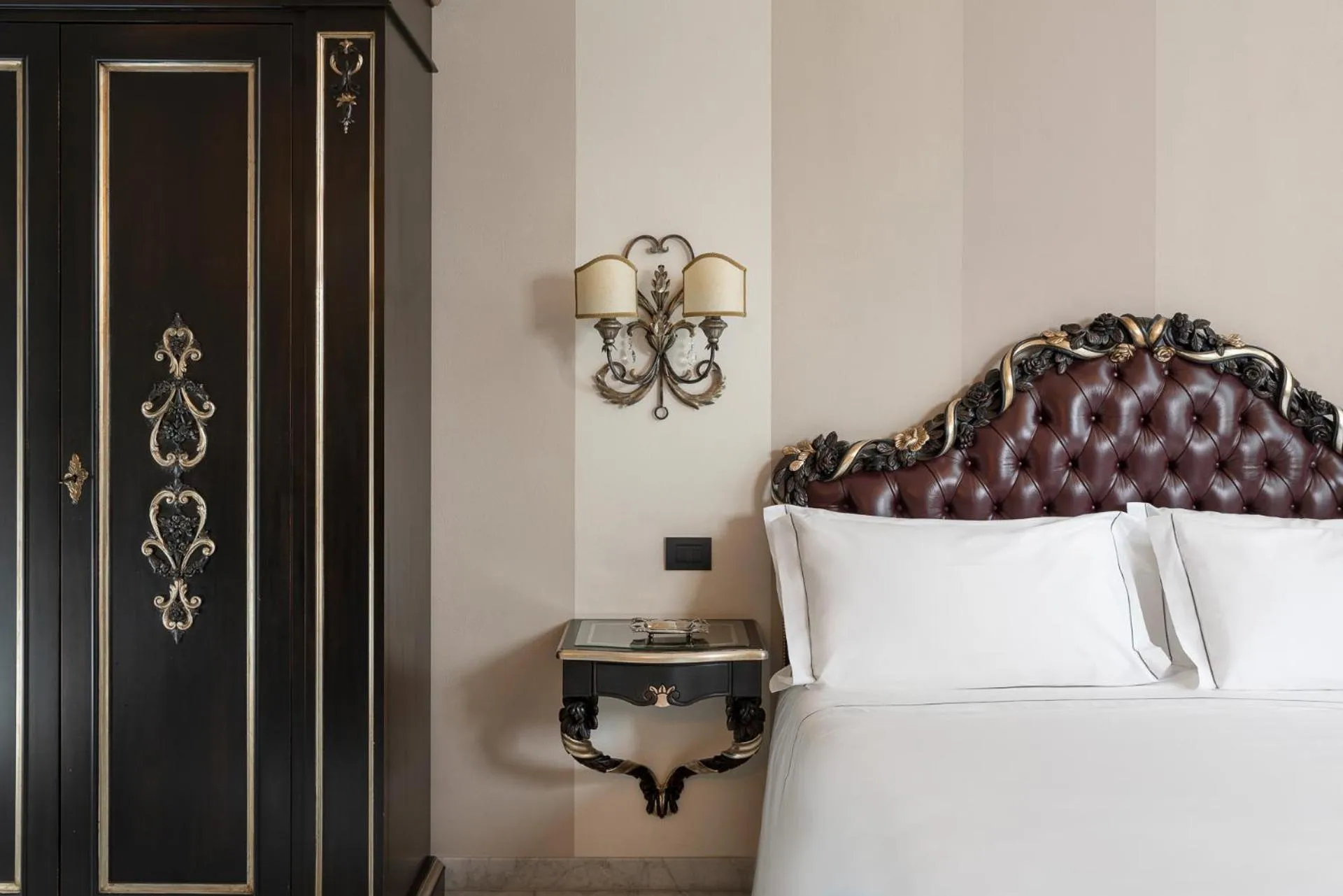 Bed in Grand Hotel di Parma - UNA Esperienze