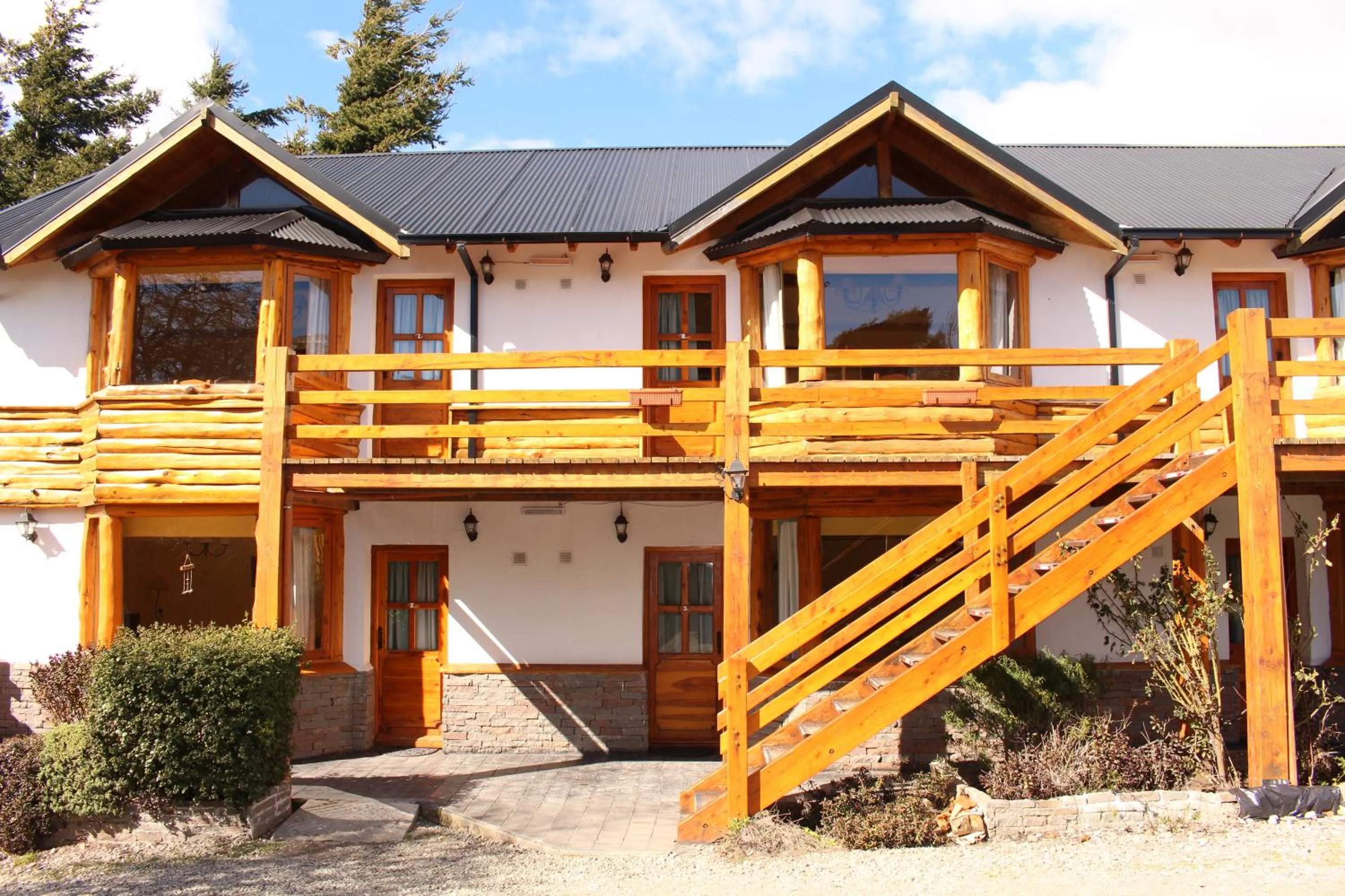 Property building in Don Justo