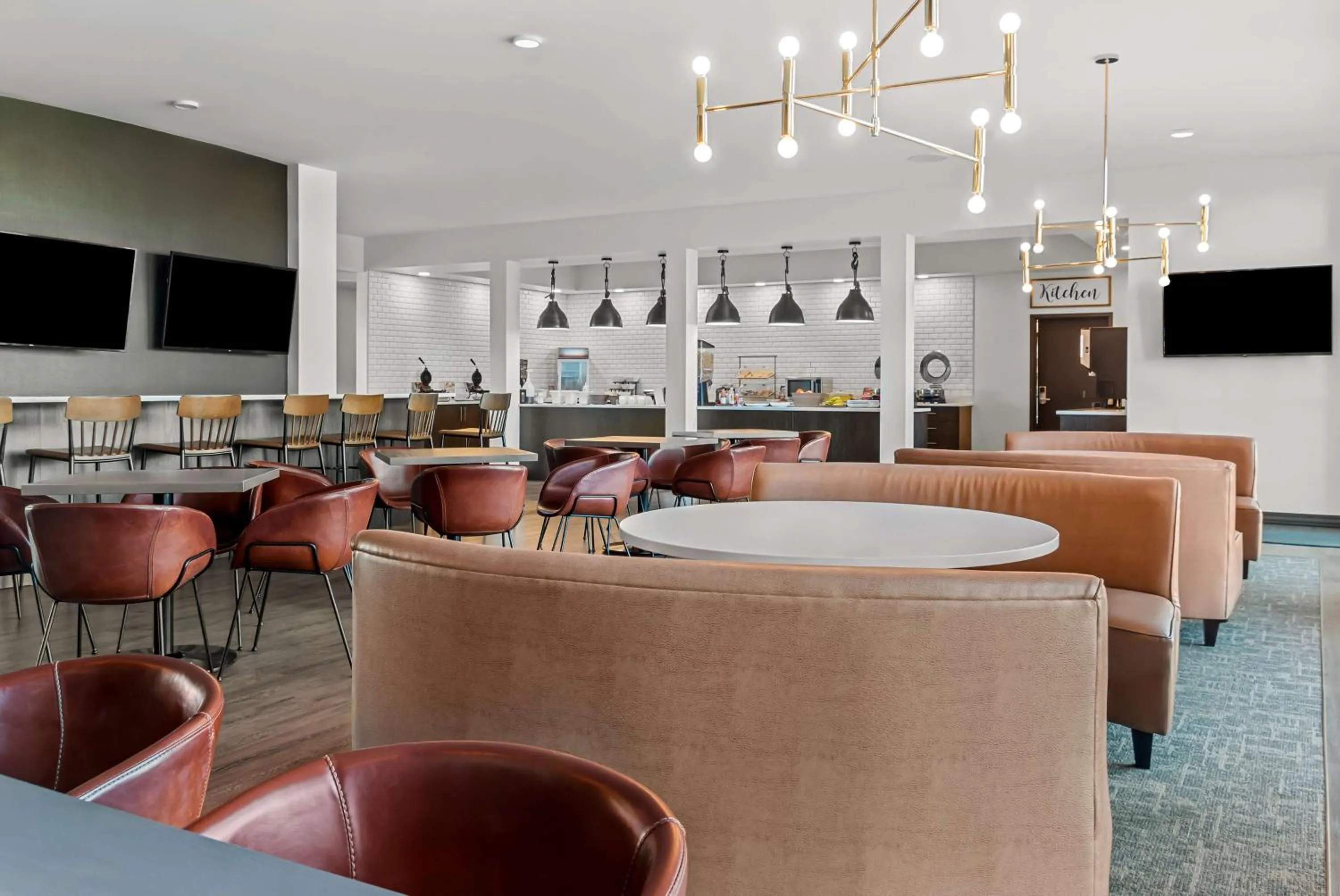 Breakfast in Best Western Plus Winkler