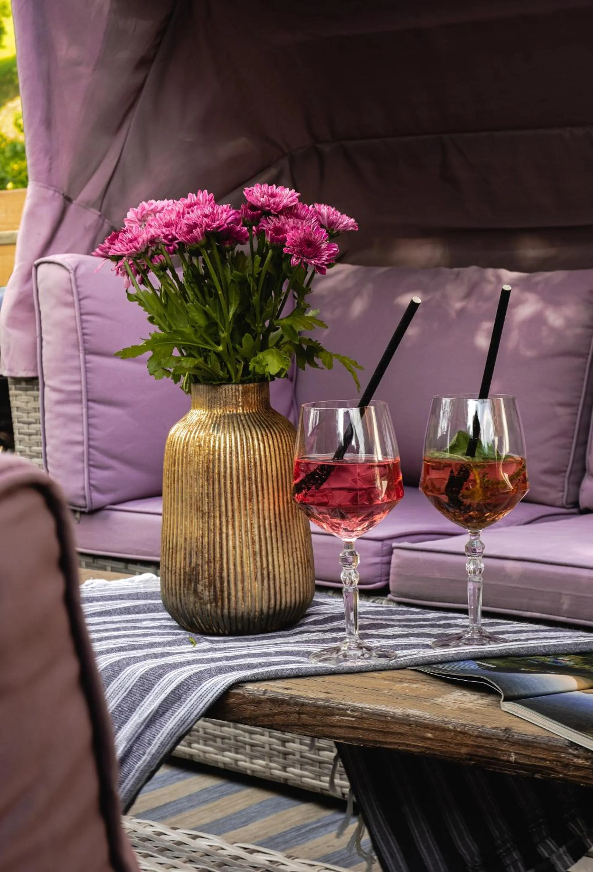 Property building in Restaurant Appartements Almdiele