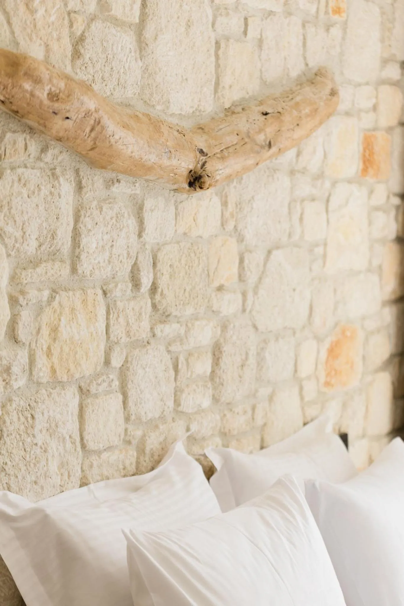 Bed in Vrachos Lofts