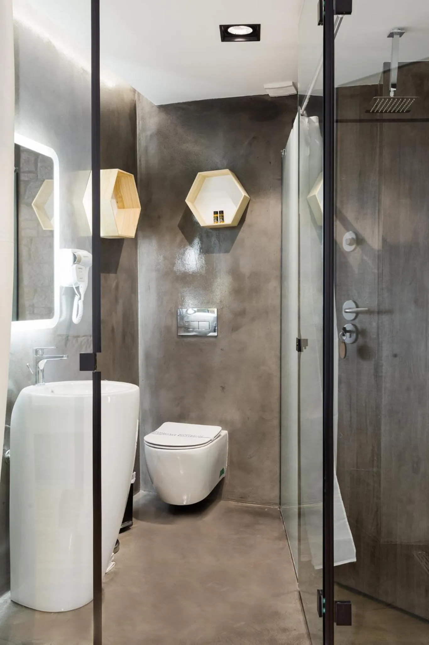 Bathroom in Vrachos Lofts