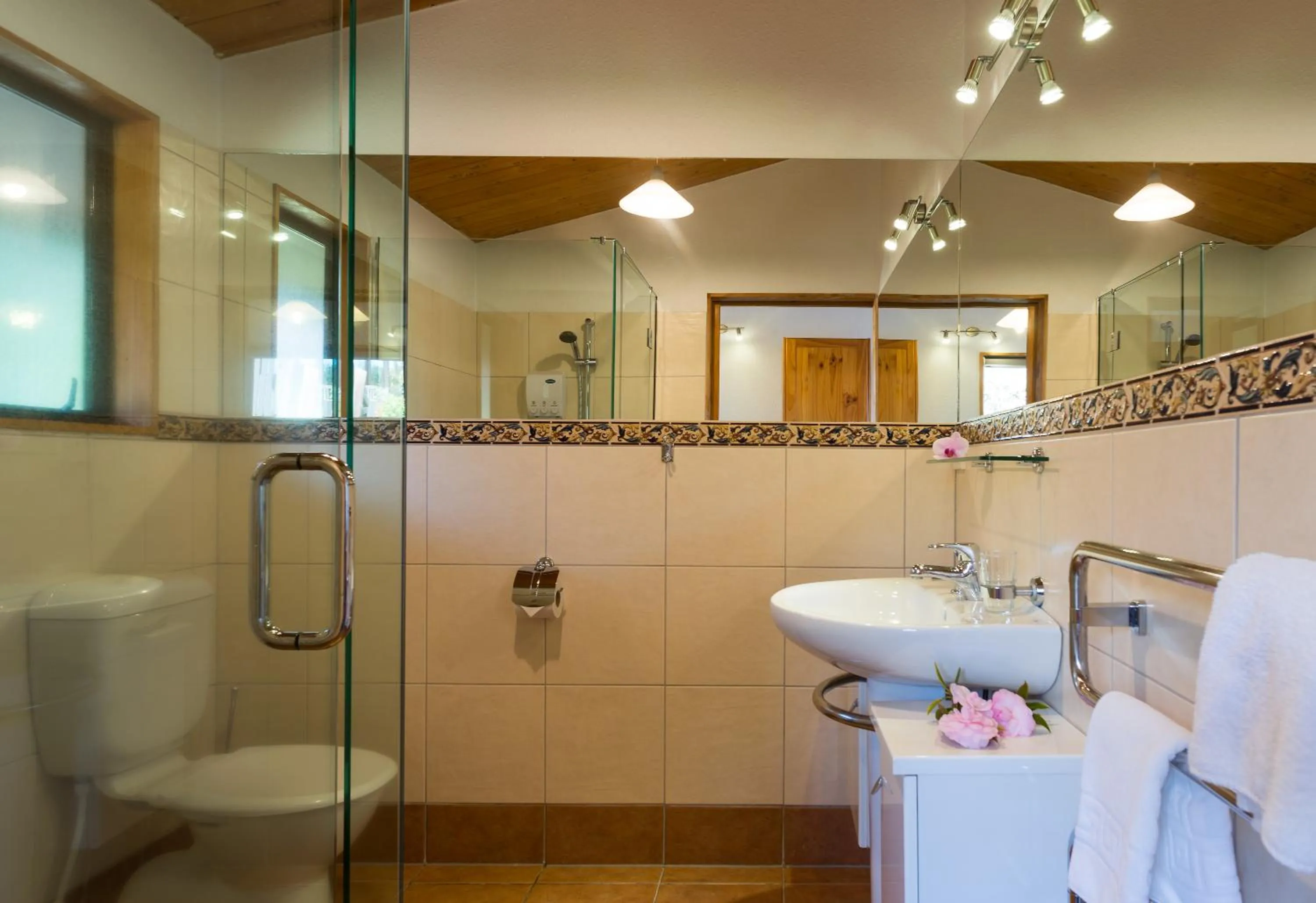 Bathroom in Kimi Ora Eco Resort