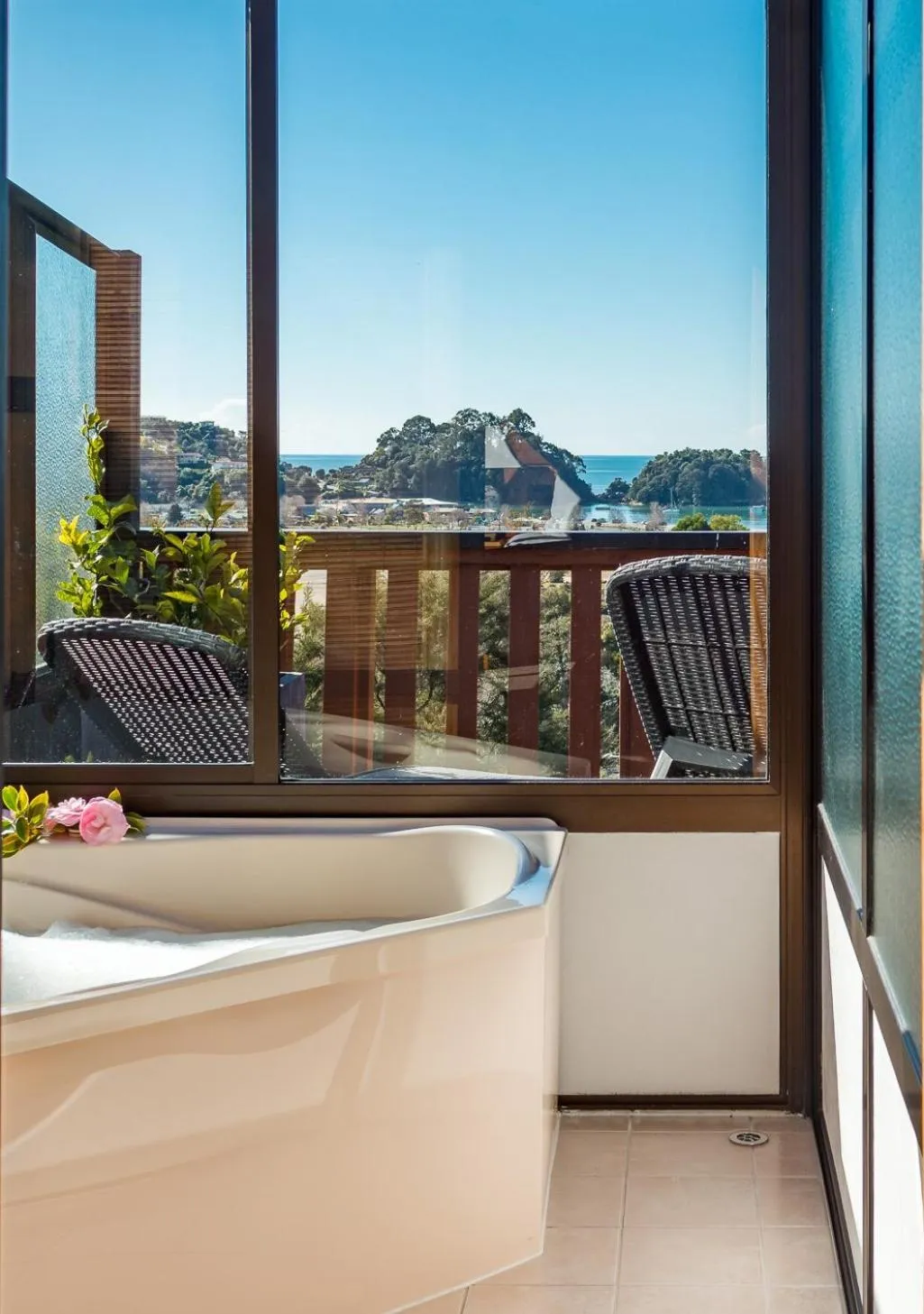 Bathroom in Kimi Ora Eco Resort