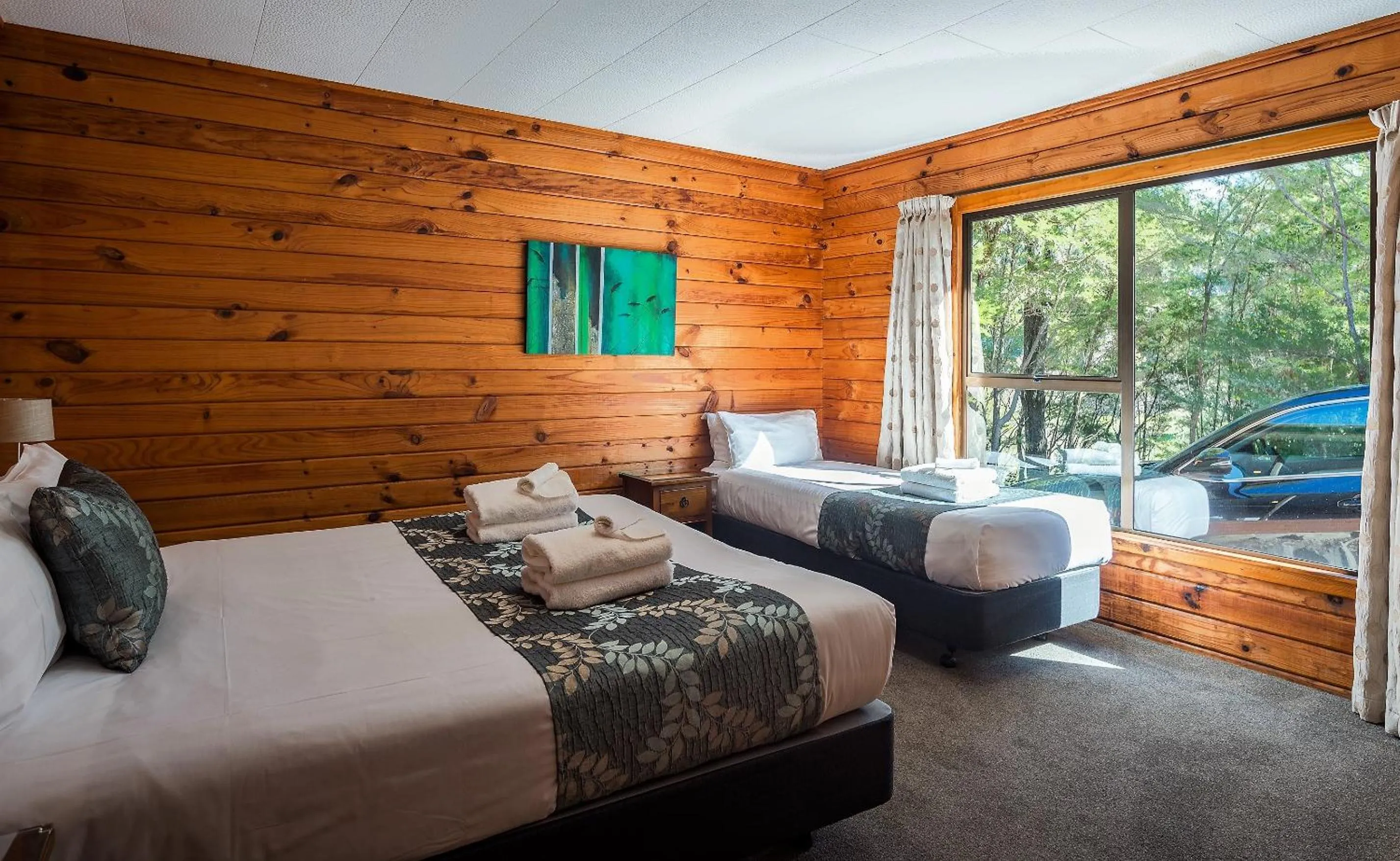 Bed in Kimi Ora Eco Resort