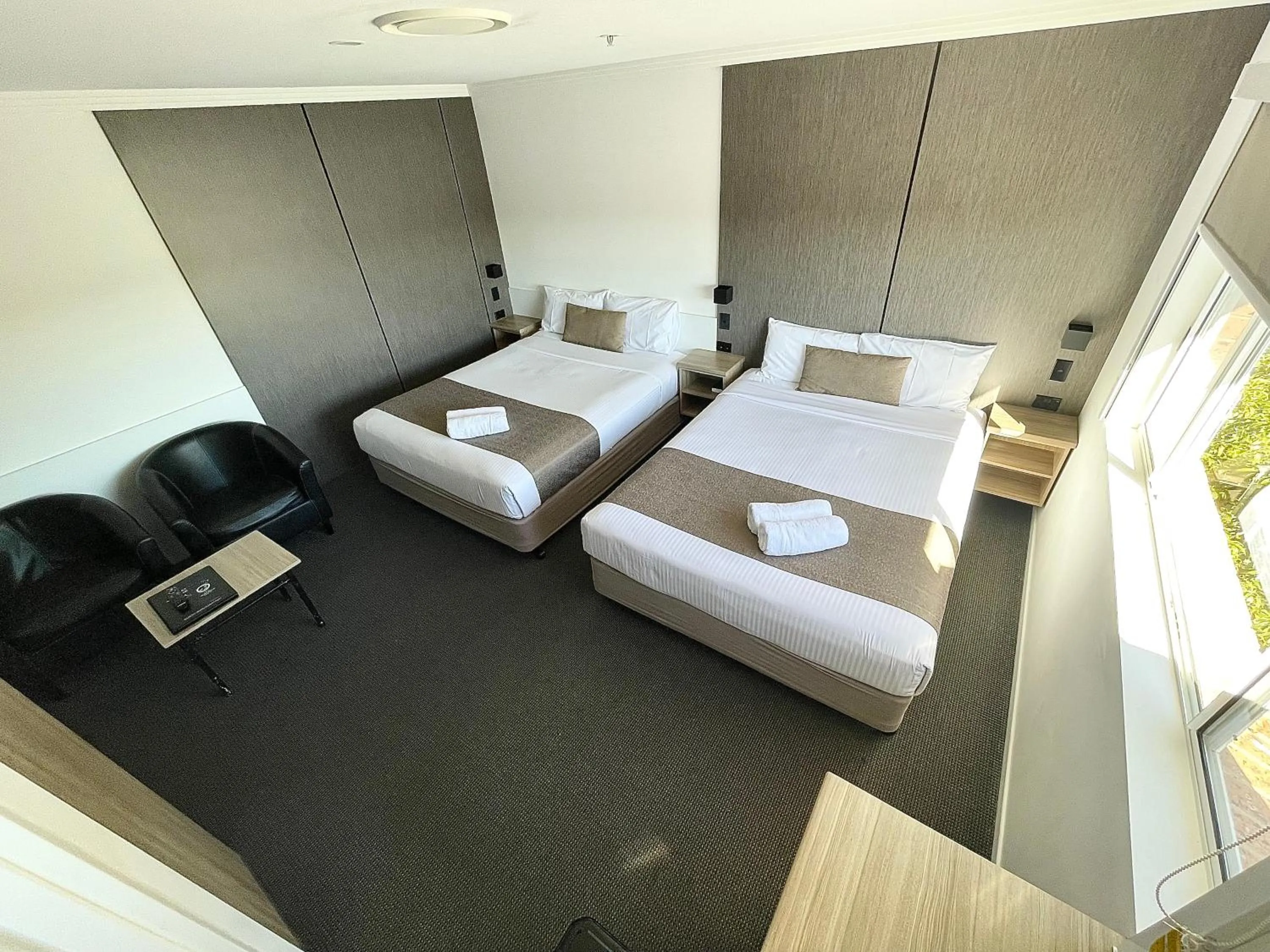 Bed in Huskisson Beach Motel