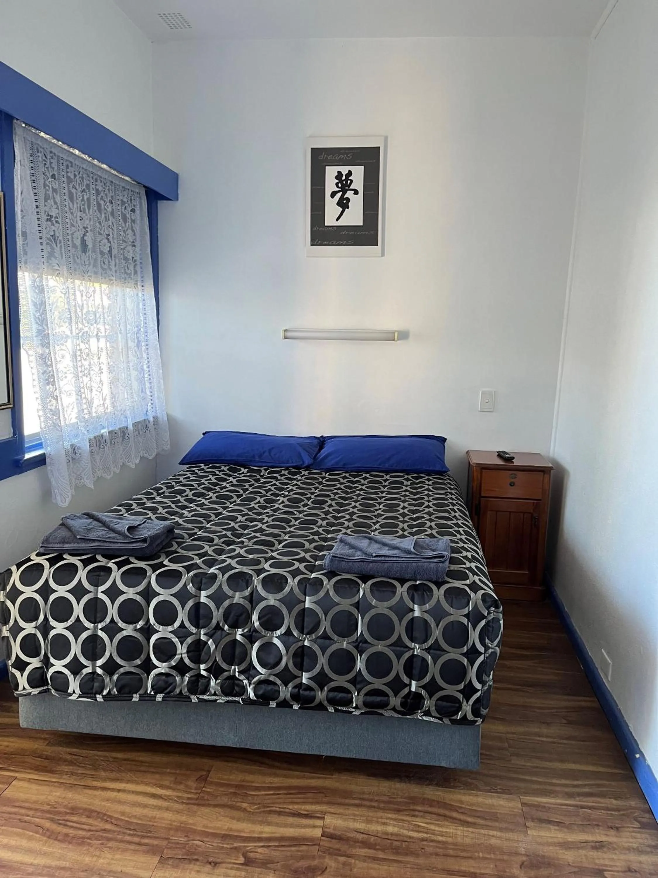 Bed in Coonamble Motel