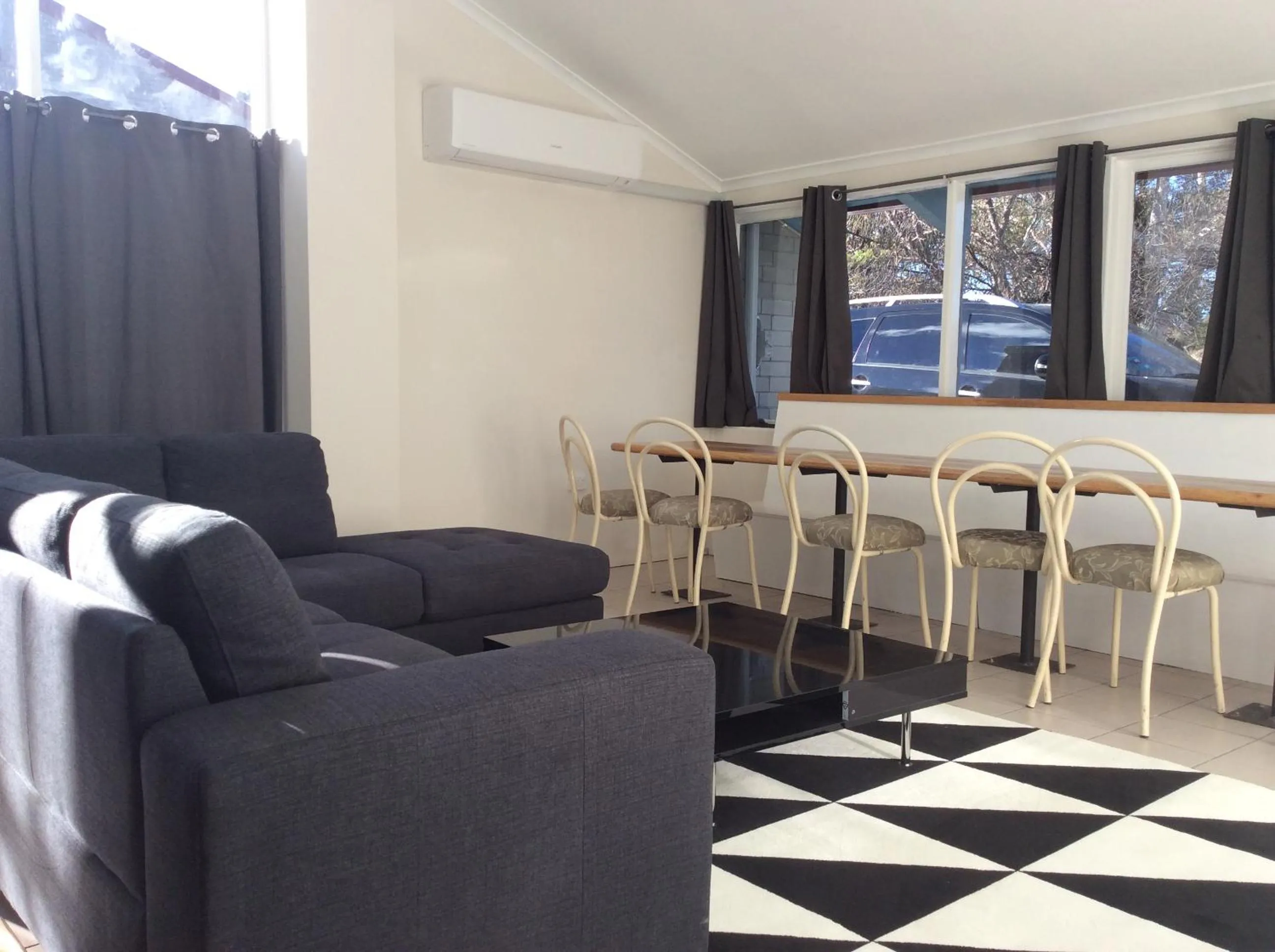 Lounge or bar in Alpha Centauri Townhouses