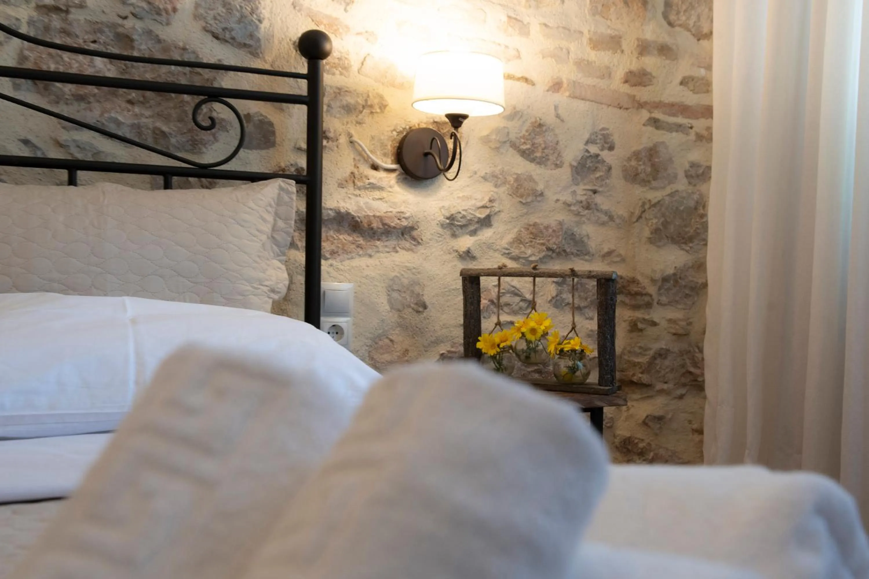 Decorative detail, Bed in Beautiful City Suites