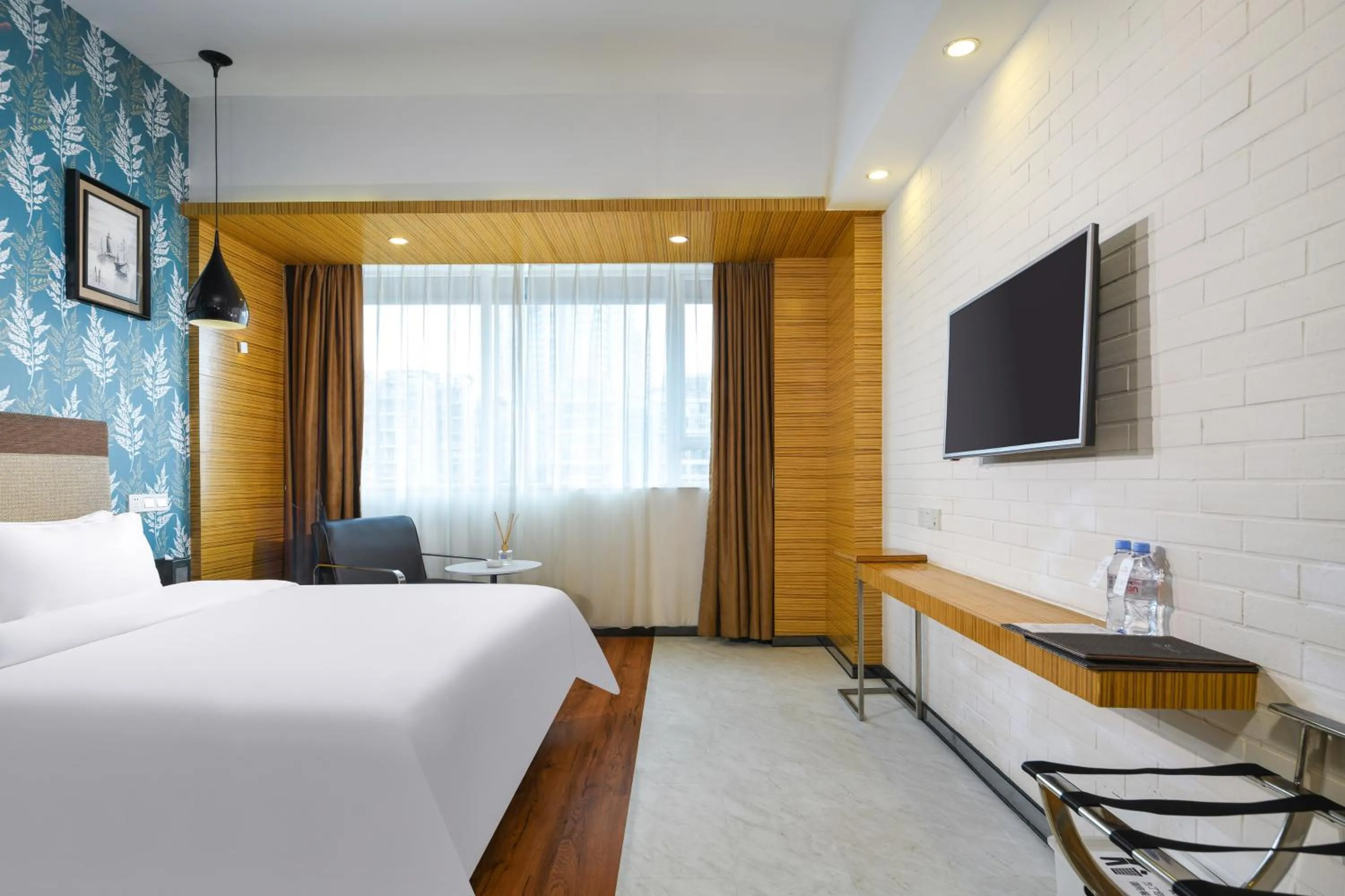 TV/Entertainment Center in Gondola Hotel