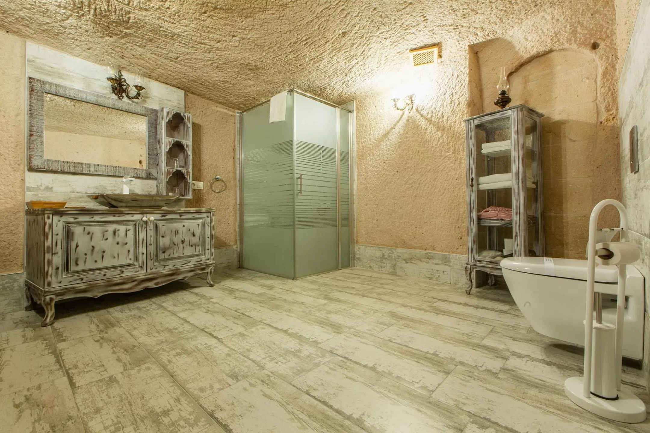 Bathroom in Karlık Cave Suite Cappadocia