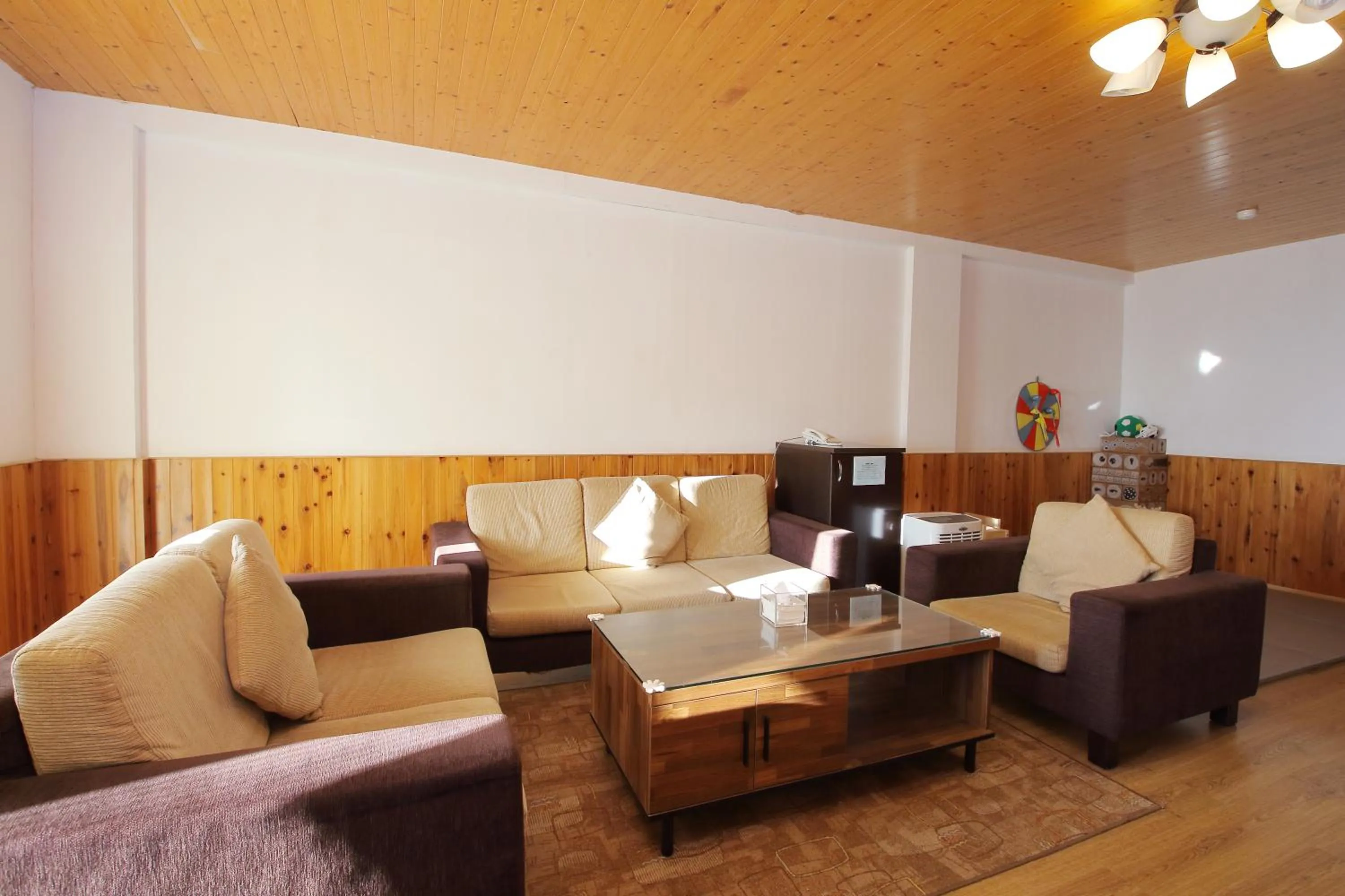 Living room in Cingjing Brilliant Twins of Seattle