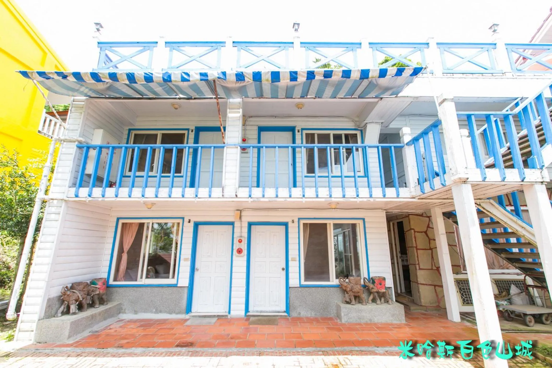 Property building in Cingjing Brilliant Twins of Seattle