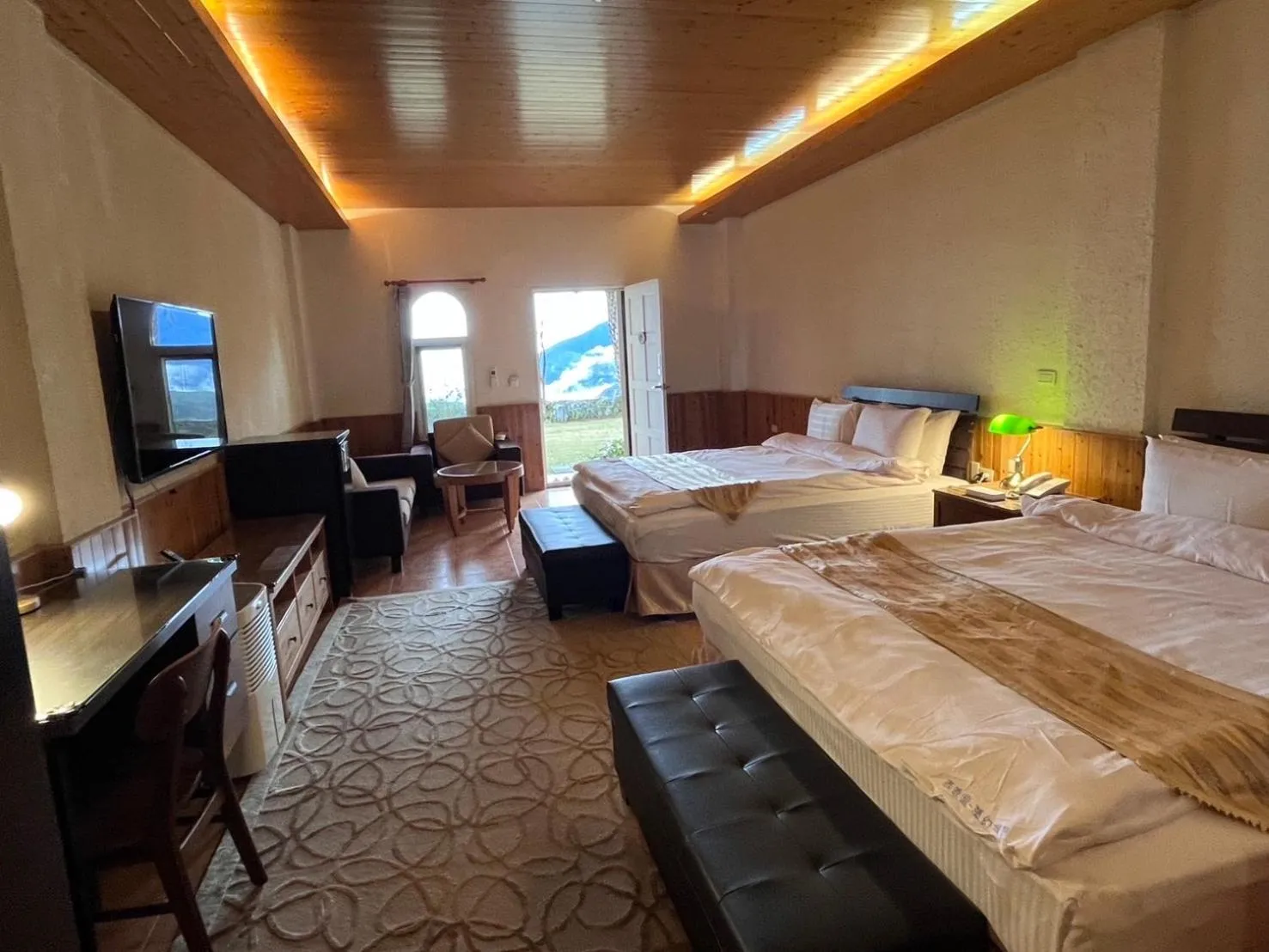 Bed in Cingjing Brilliant Twins of Seattle