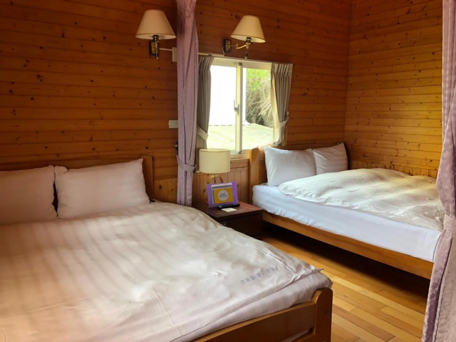 Shower, Bed in Cingjing Brilliant Twins of Seattle