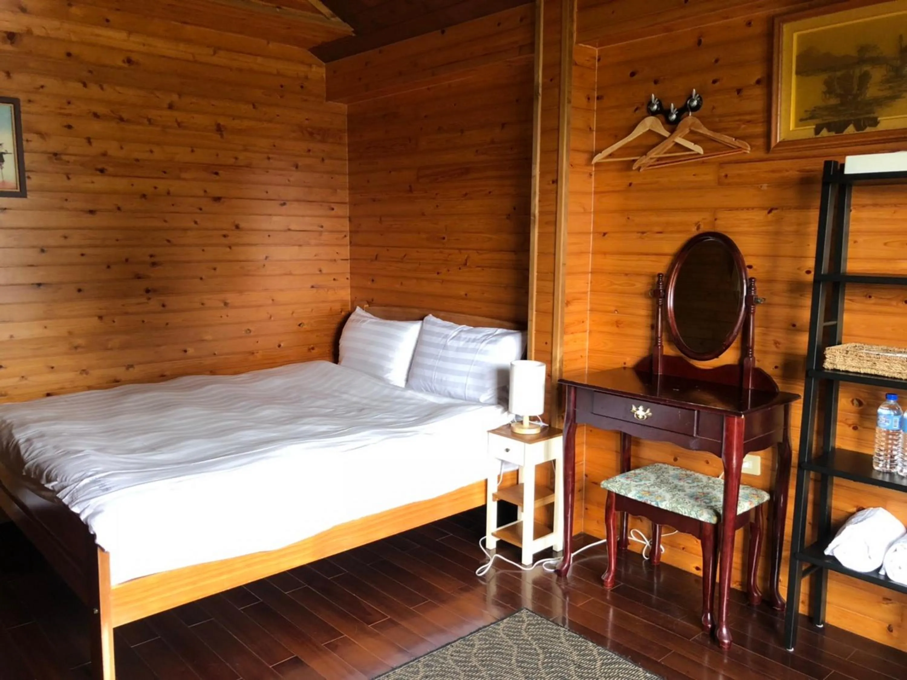 Photo of the whole room, Bed in Cingjing Brilliant Twins of Seattle