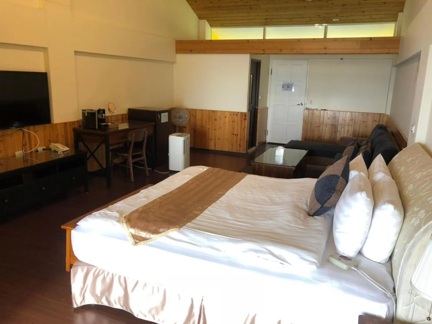 Shower, Bed in Cingjing Brilliant Twins of Seattle