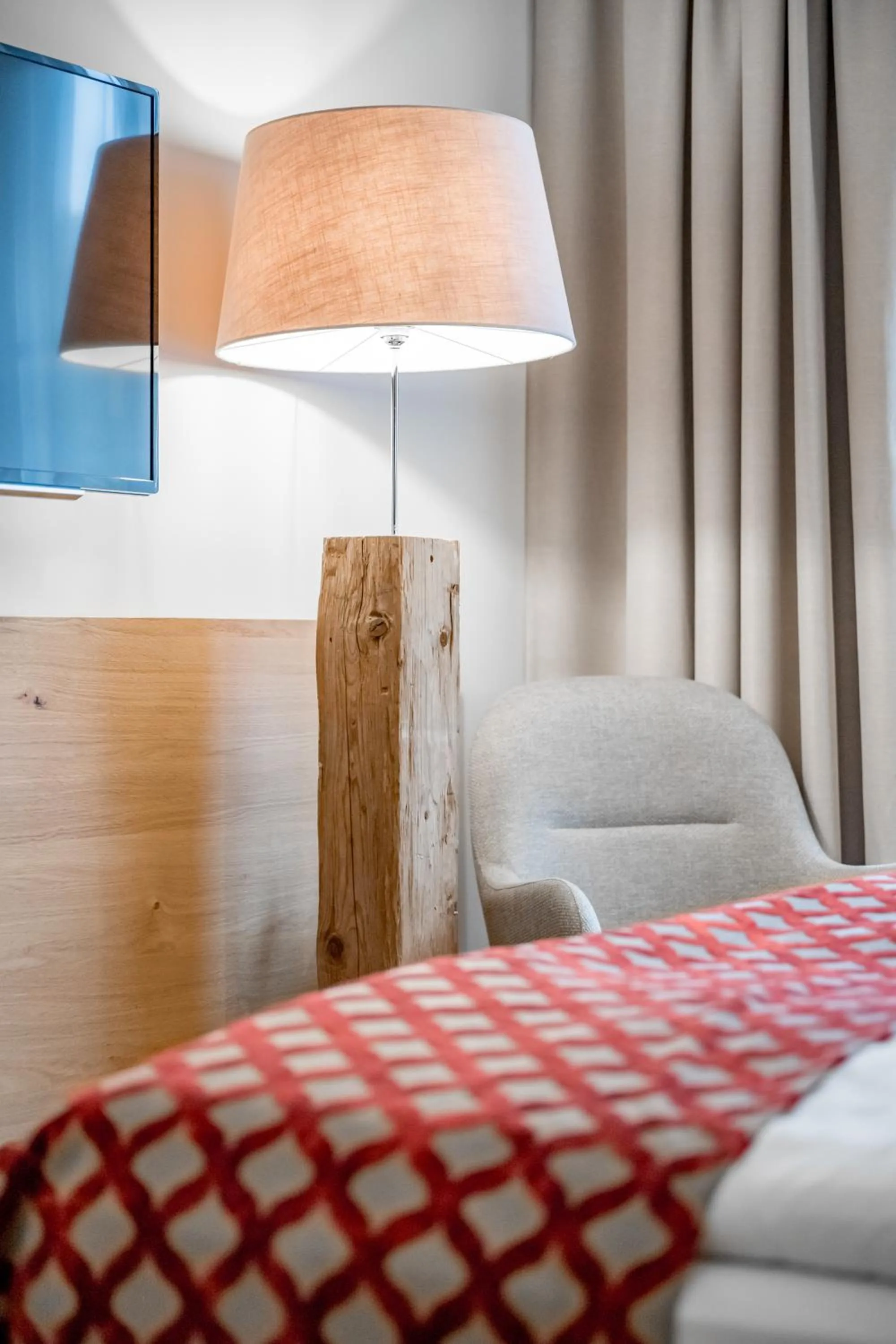 Decorative detail, Bed in Ruhpoldinger Hof - Hotel & Wellness