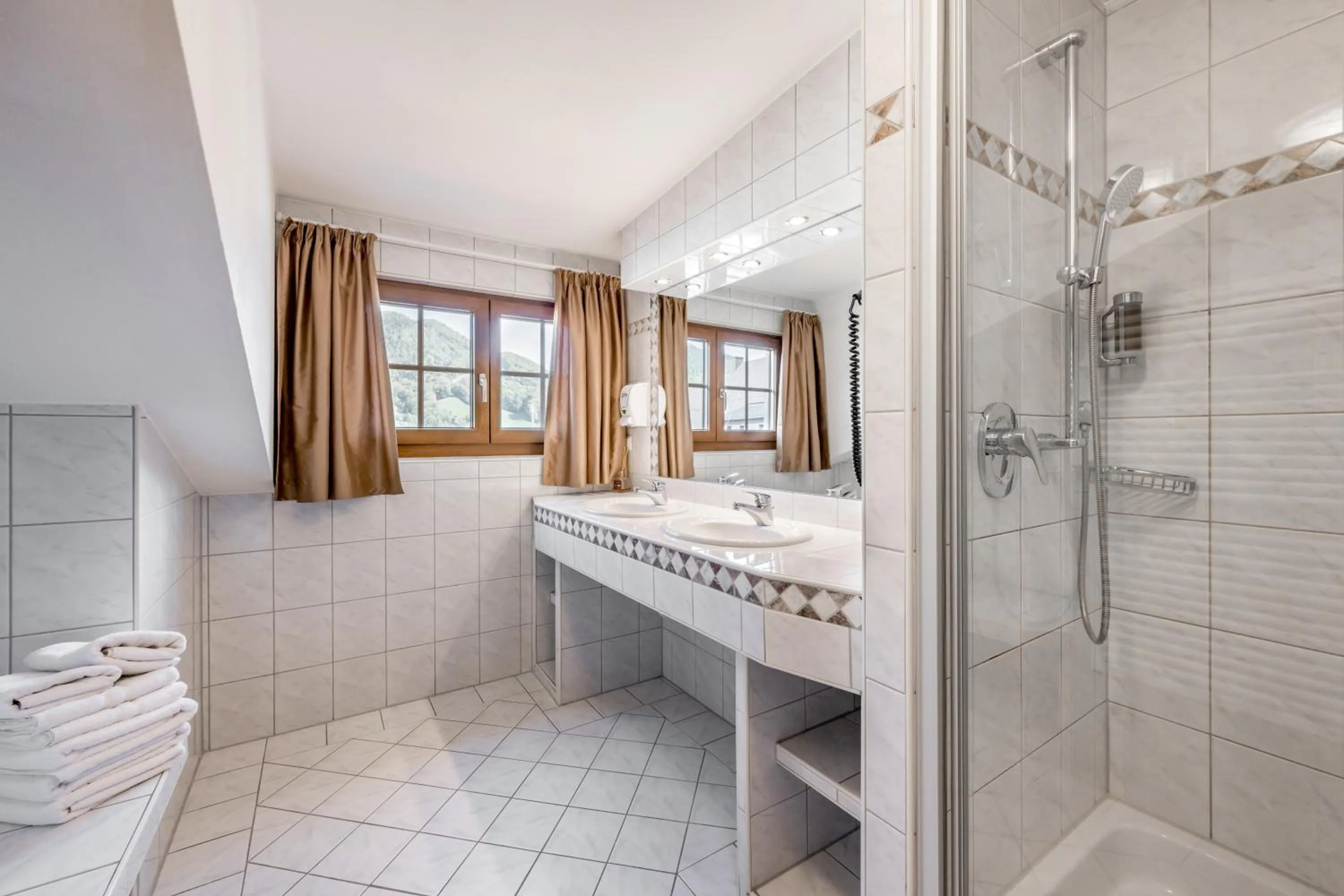 Bathroom in Ruhpoldinger Hof - Hotel & Wellness