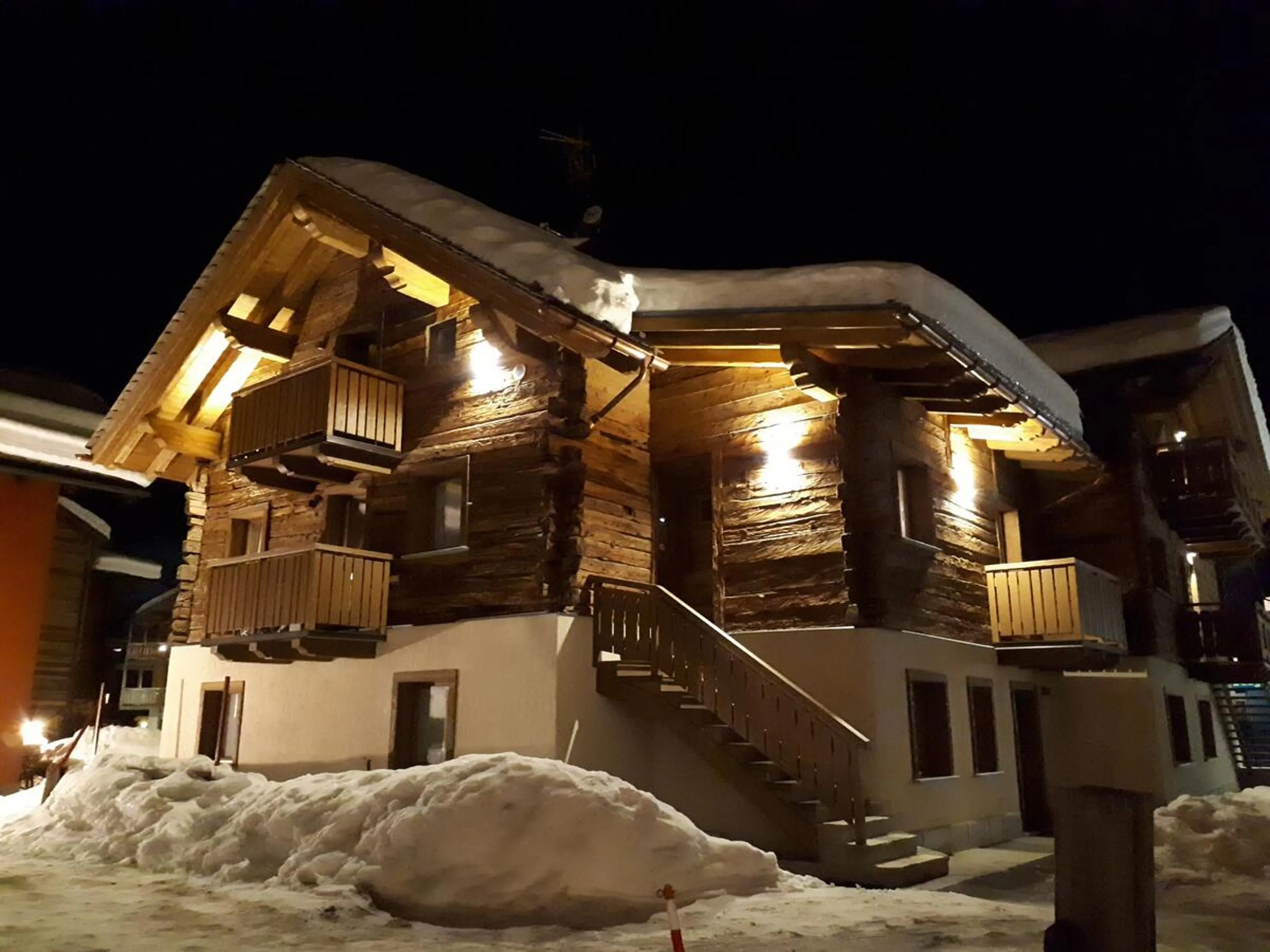 Property building in Chalet Shany